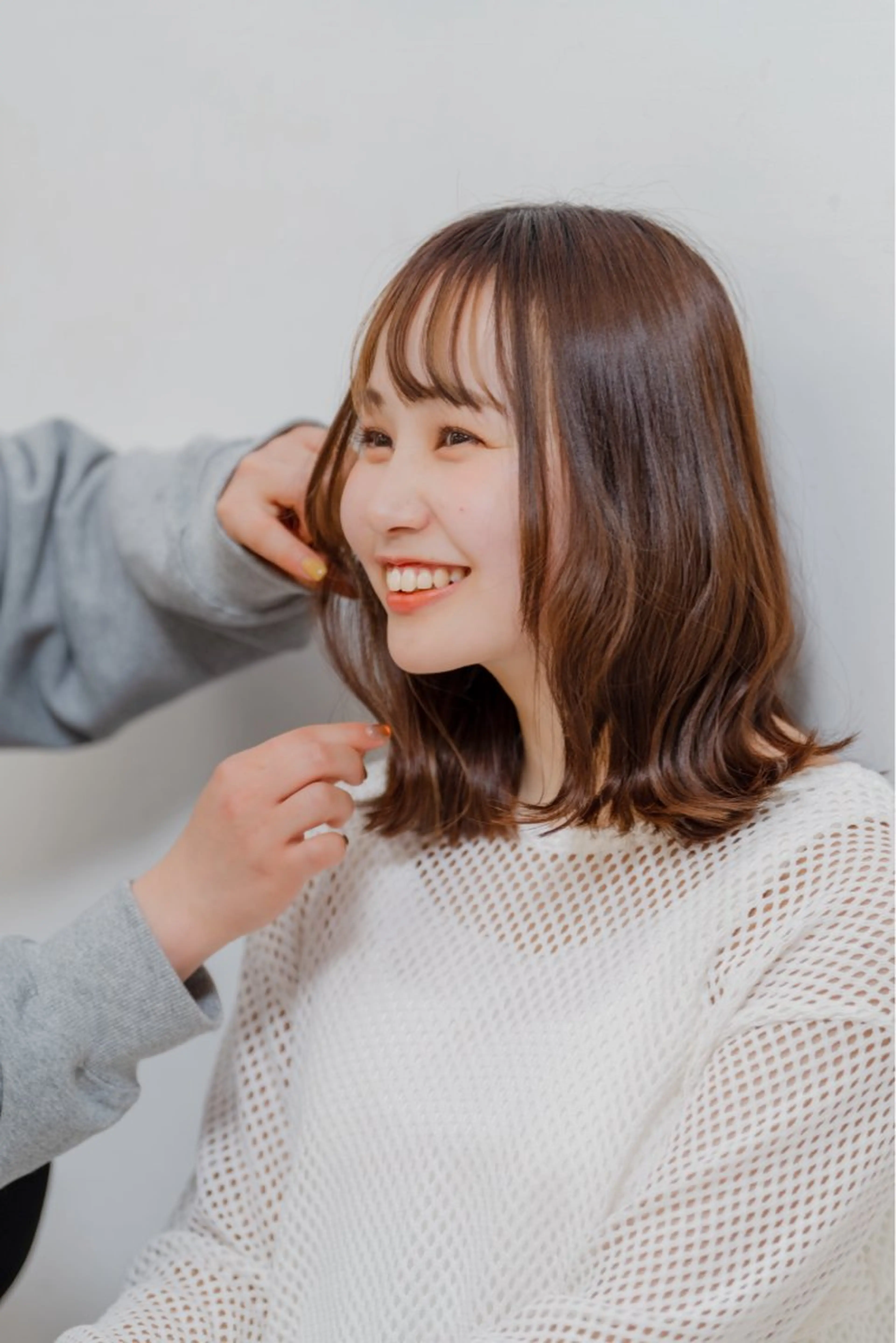 ミディアム 瀬社家 加奈のヘアスタイル
