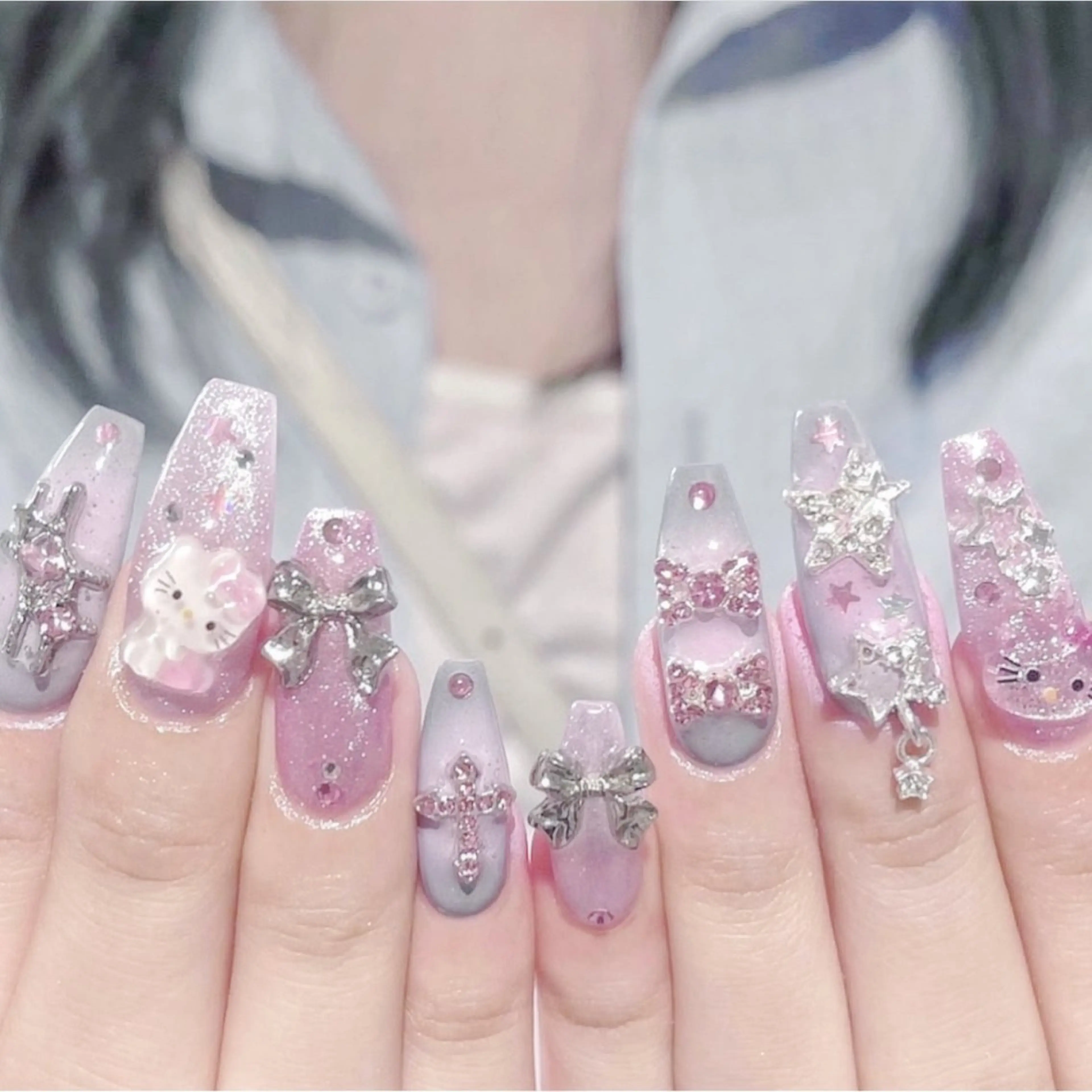 ネイル アニマル柄 オーロラネイル チークネイル フラッシュネイル ジェルネイル ハンドネイル Hinaa 池袋のネイルデザイン