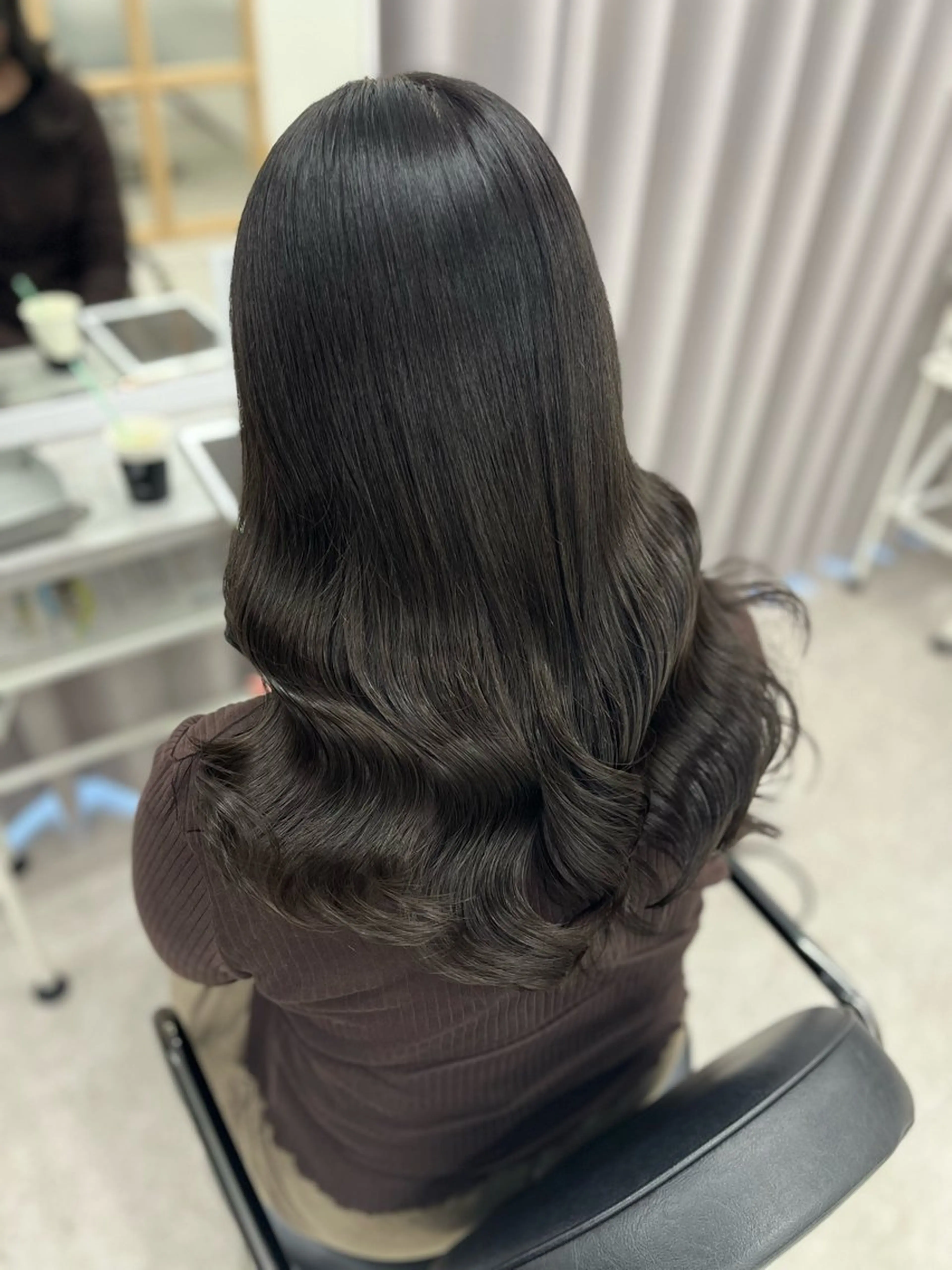 ロング カラー グレージュ オリーブグレージュ オリーブグレー カット ヘアカラー トリートメント 🫧ぷる艶カラー🫧 Yuubi🦩のヘアスタイル