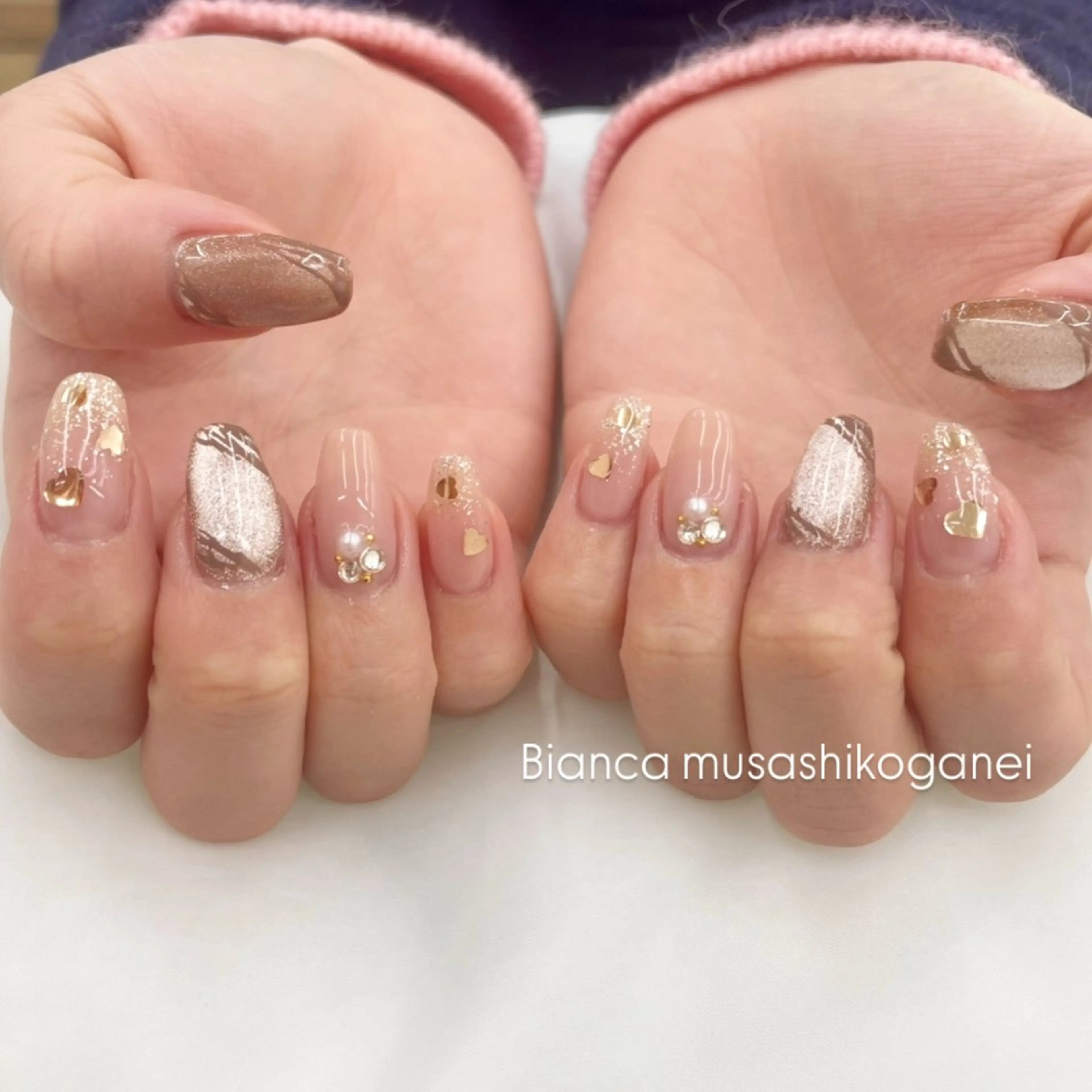 ネイル ハンドネイル Bianca 武蔵小金井 山岡🐰のネイルデザイン