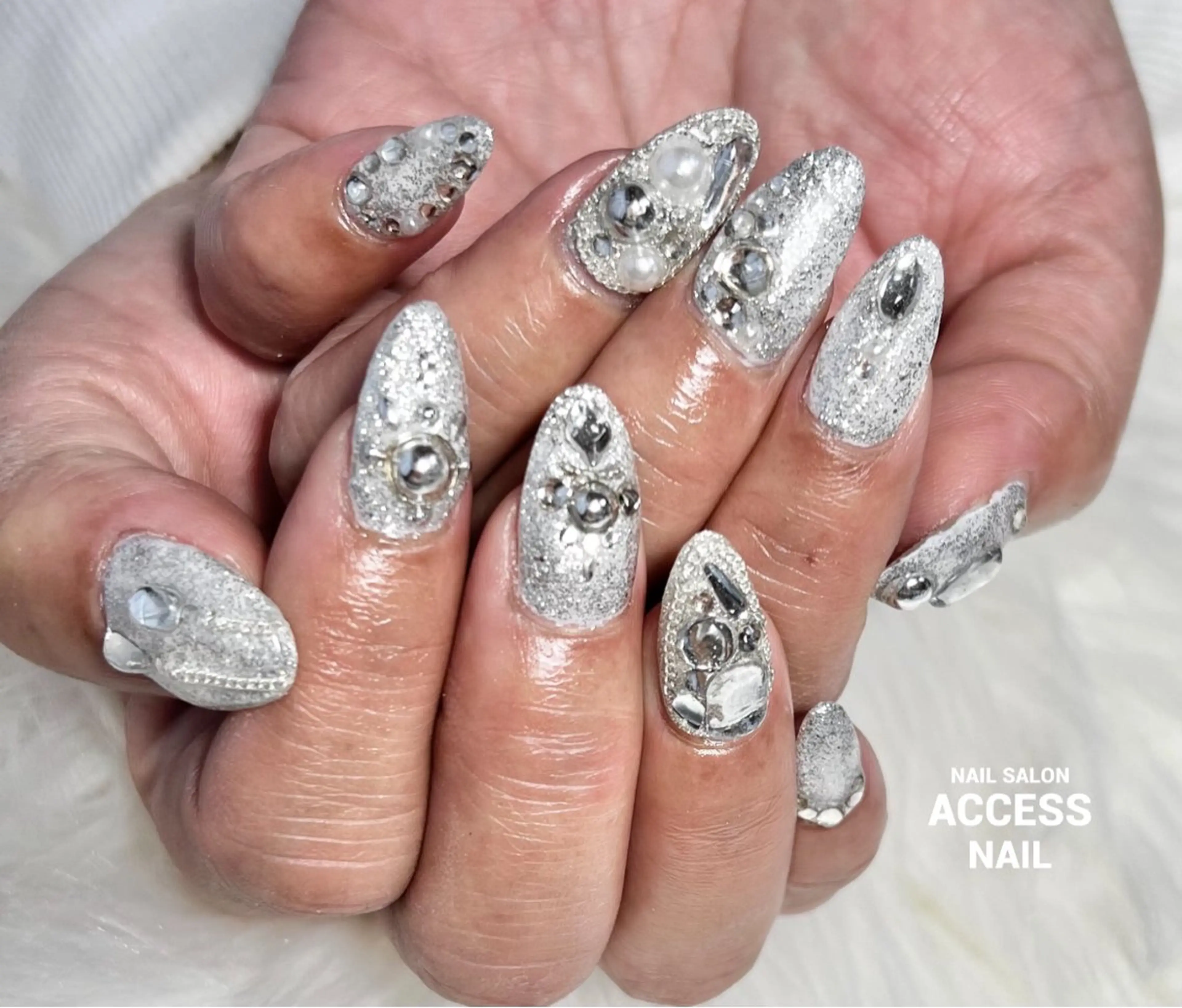 ネイル access nailのネイルデザイン