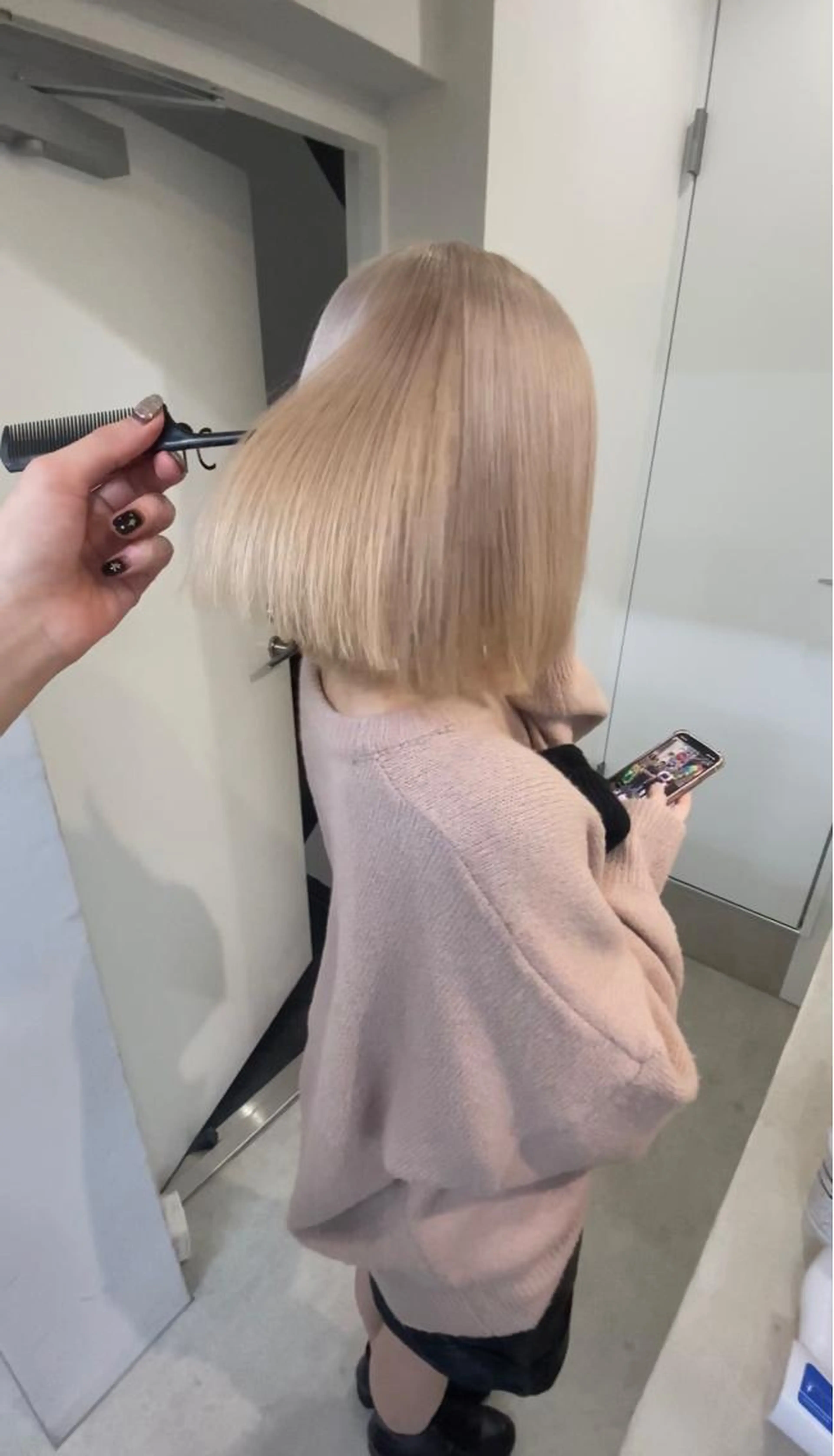 【1日でハイトーンにしたい方向け！】ブリーチ2回＋カラー＋3stepトリートメント✨の写真