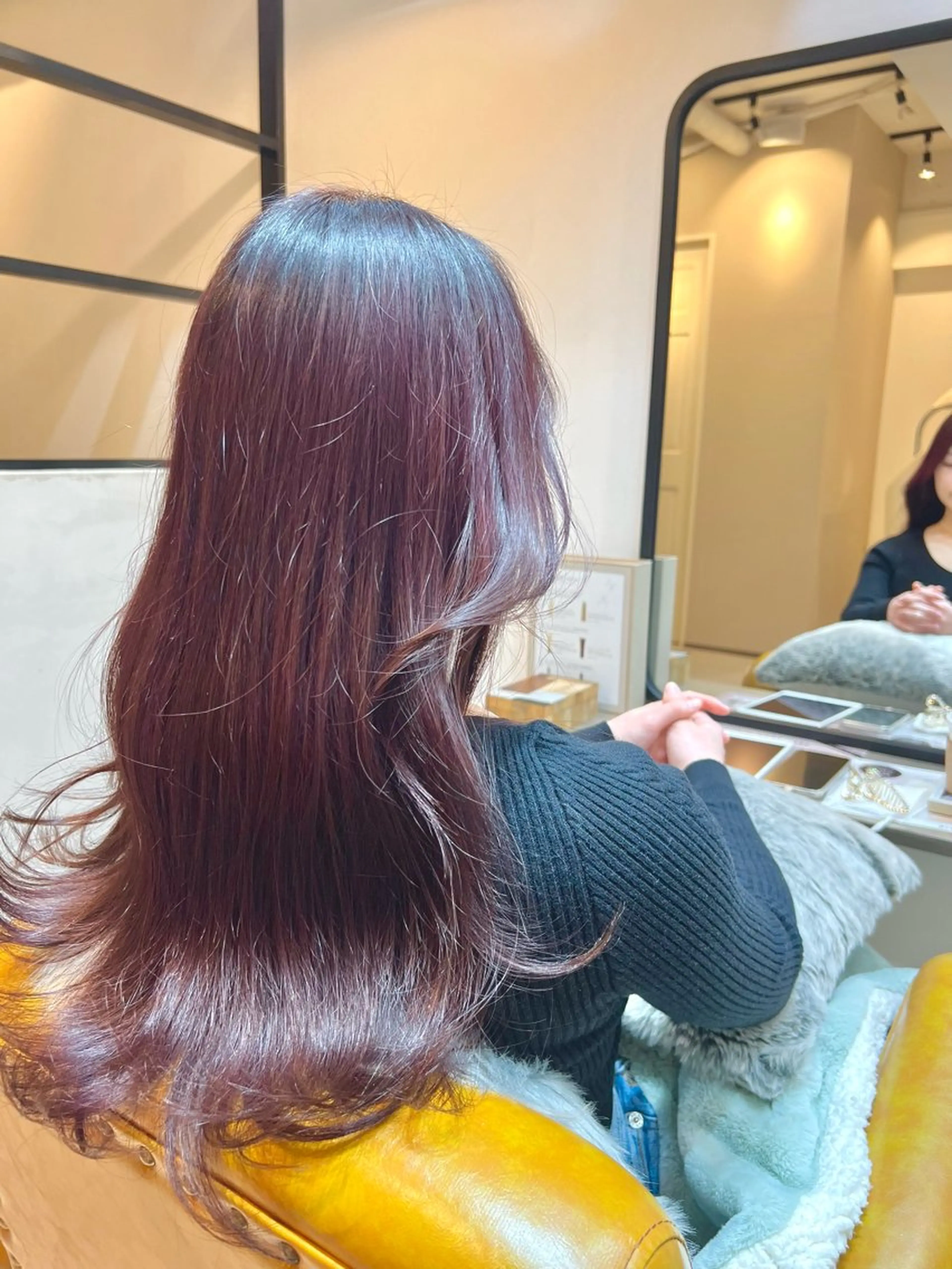 ロング 小山 ヨシタカのヘアスタイル