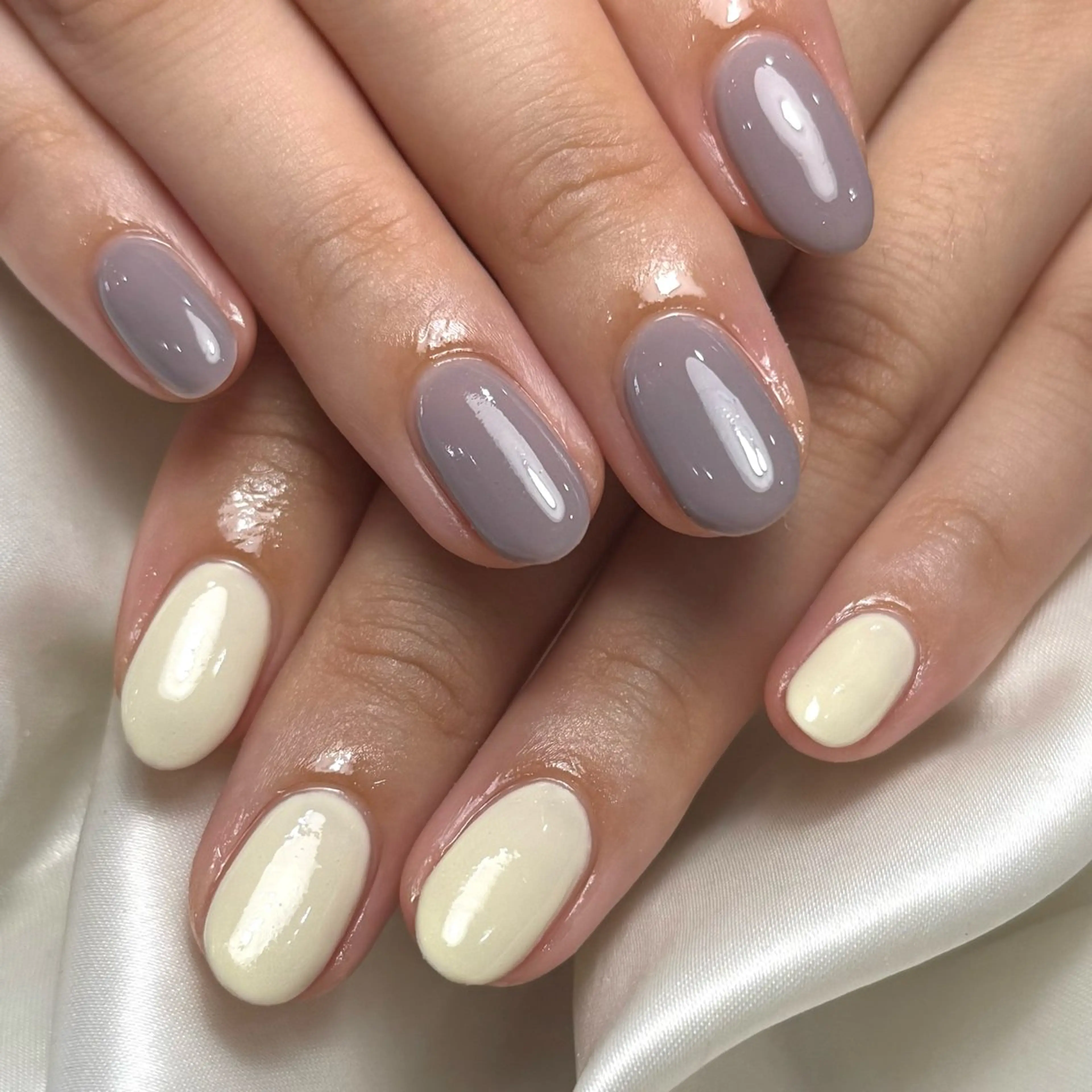 ネイル 黄色 ハンドネイル Ray nail natsu🎀のネイルデザイン