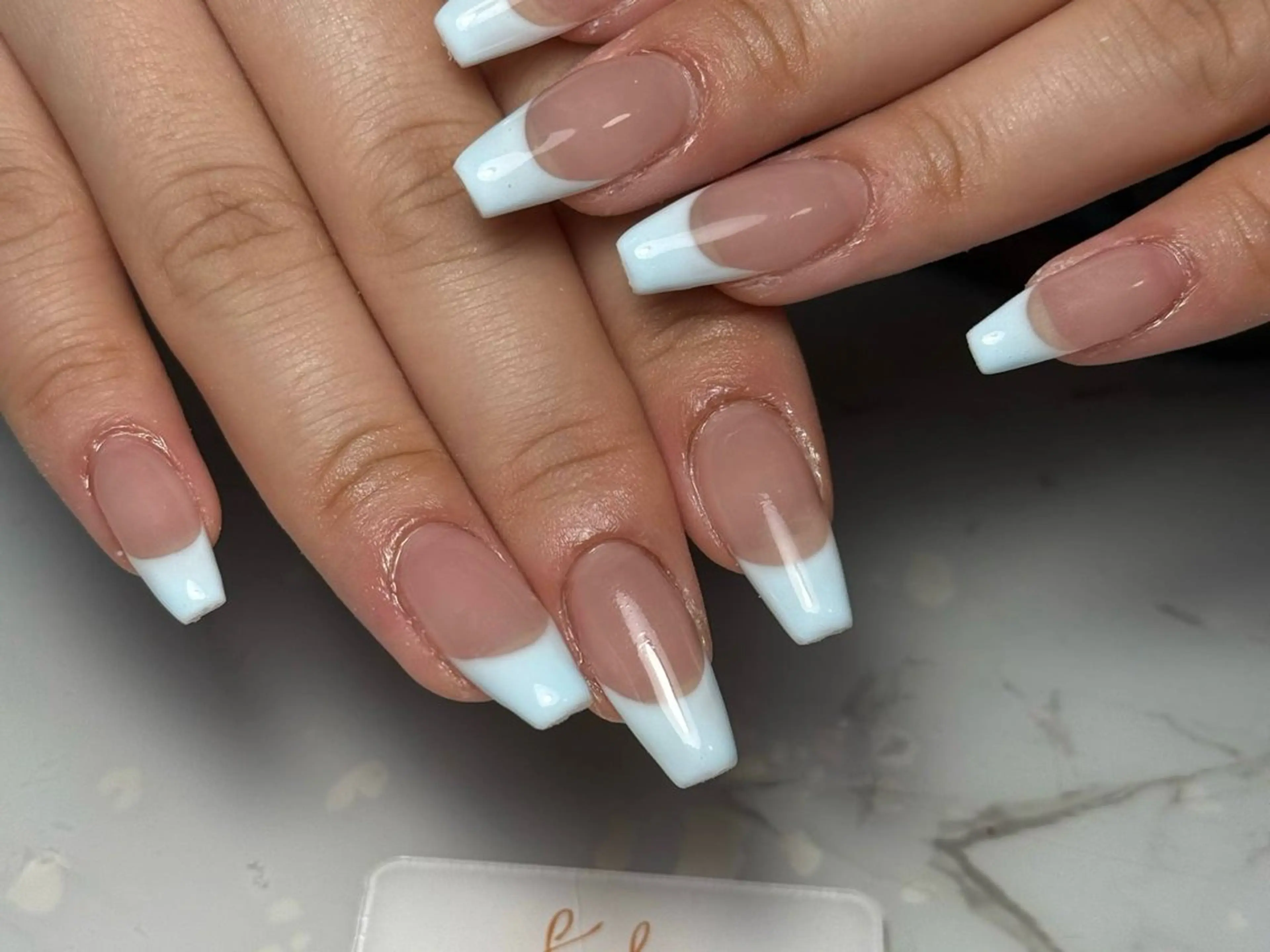 ネイル アートネイル フレンチネイル ジェルネイル グラデーション 韓国ネイル ハンドネイル ハンドケア さくら💮💮 【オフ無料】のネイルデザイン