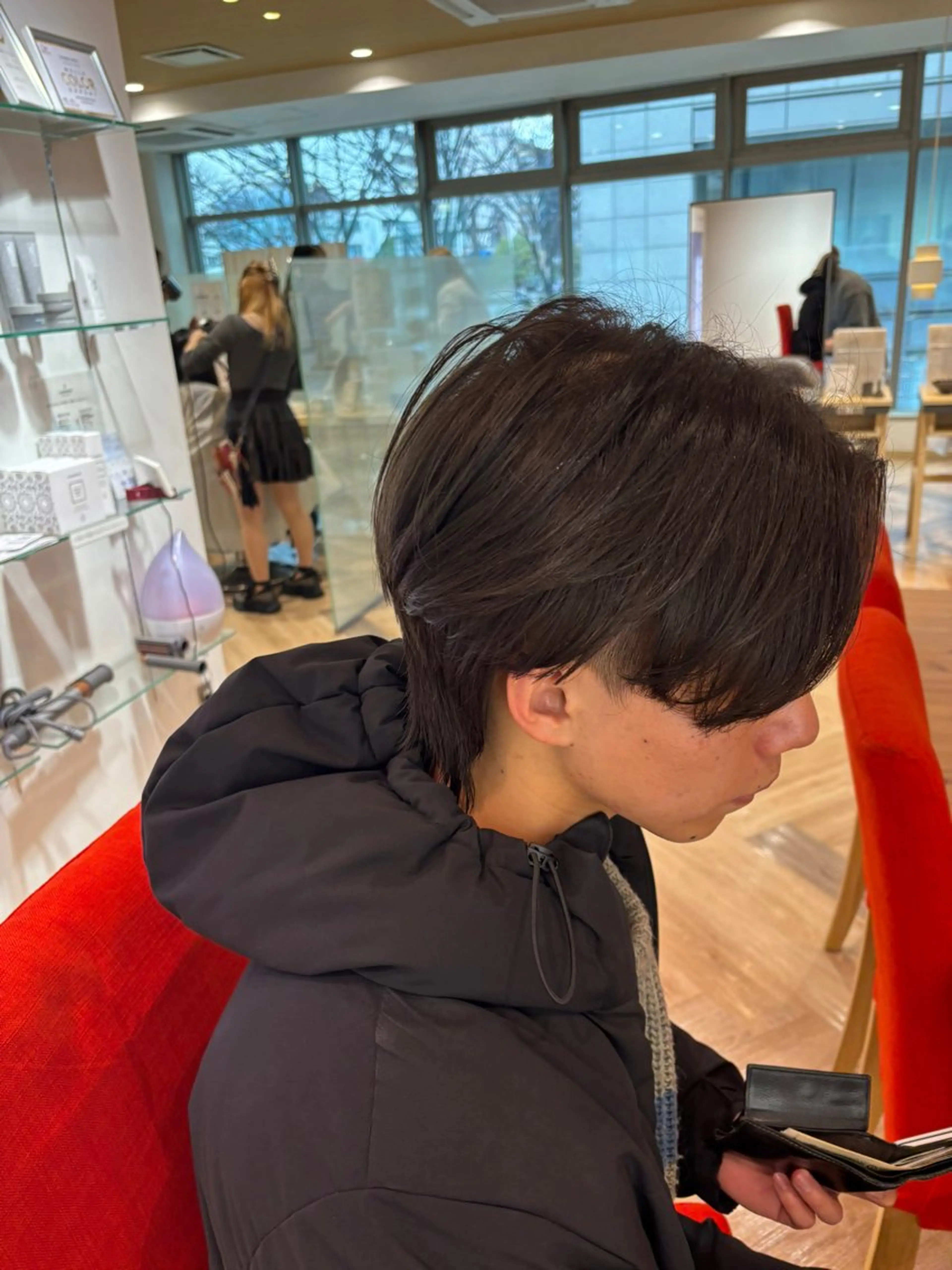 カラー メンズ ブラウンカラー ショコラブラウン カット ヘアカラー ゆい/パーマ/レイヤ ー/似合わせカラーのヘアスタイル