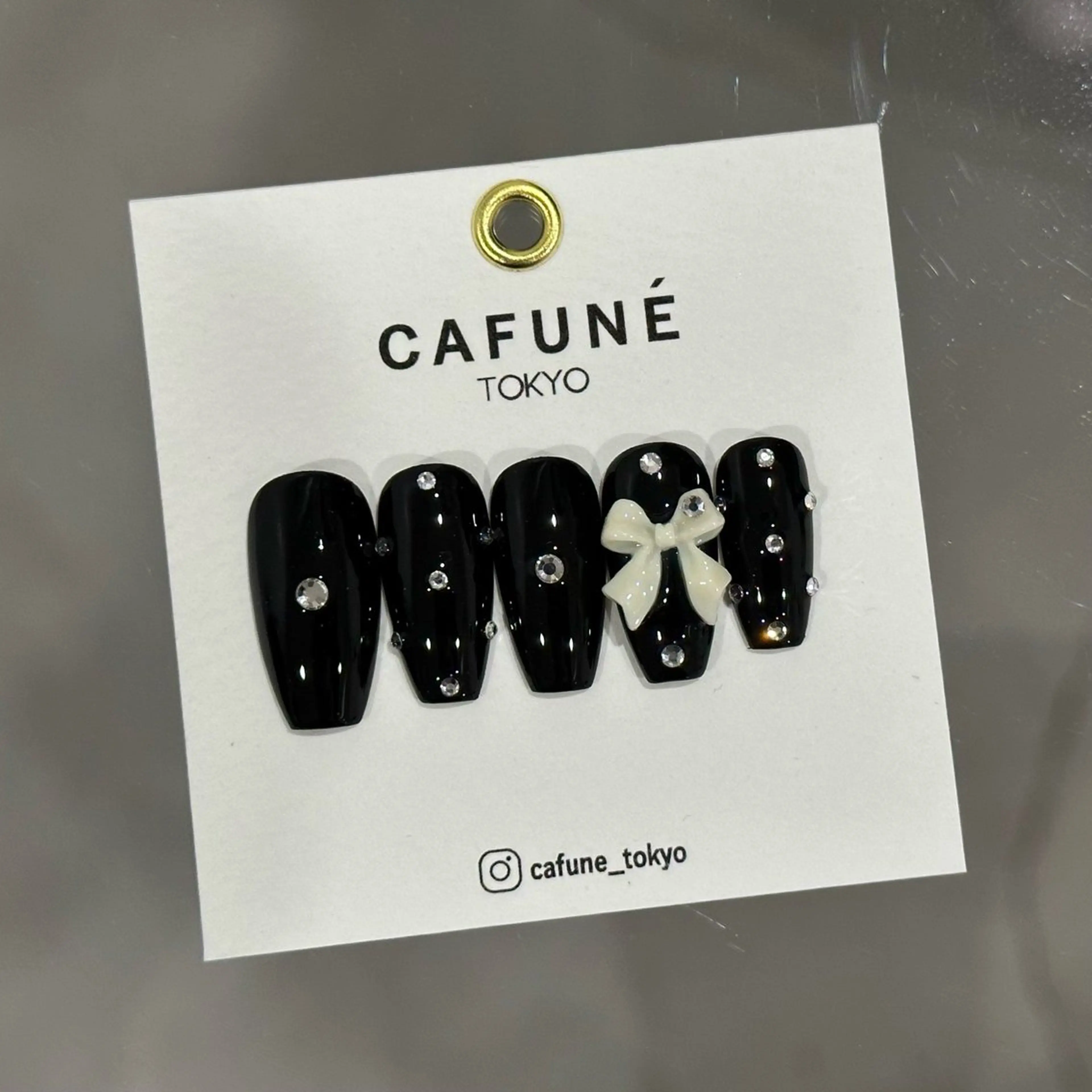 ネイル ハンドネイル CAFUNÉ tokyo所属・☾ ໋CAFUNE yuki︎︎𓂃⟡のネイルデザイン