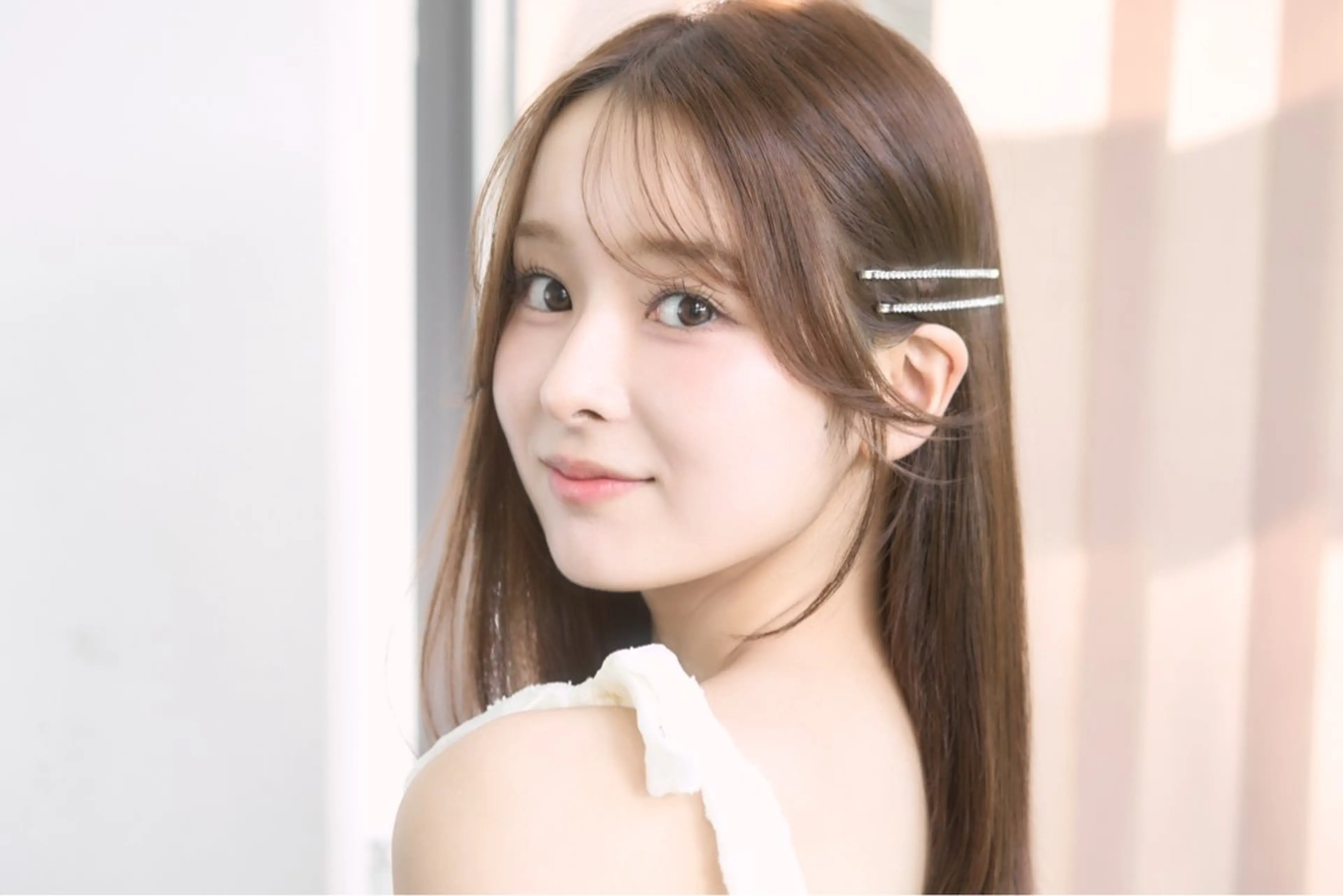 👑ブリーチWカラー👑当日予約OK‼️(ハイトーンカラー・透明感カラー・ツヤ感カラー)トリートメント相談可🍀の写真