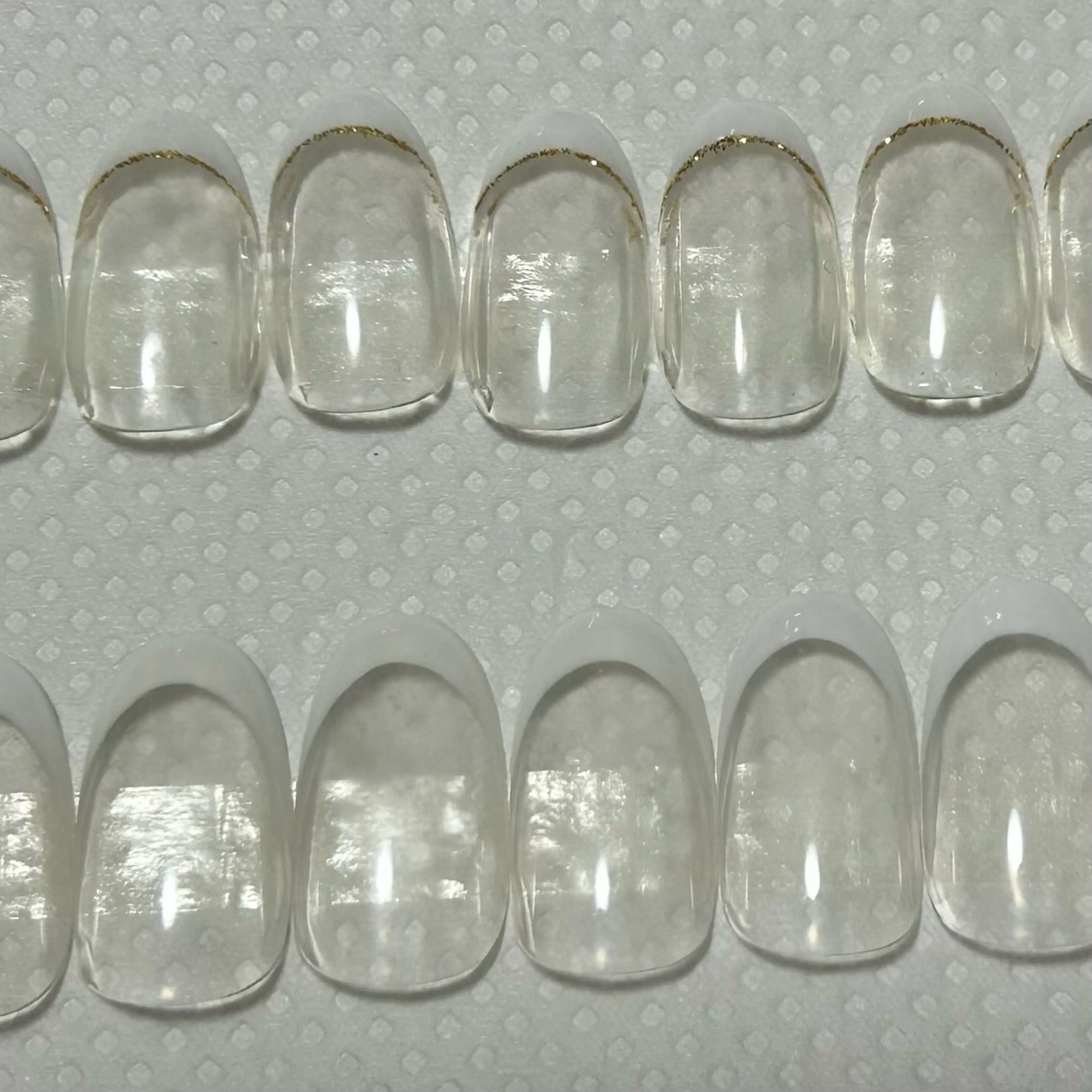 【毎週金曜12:00​〜​限定】オフあり　クリアベースフレンチ(白)の写真