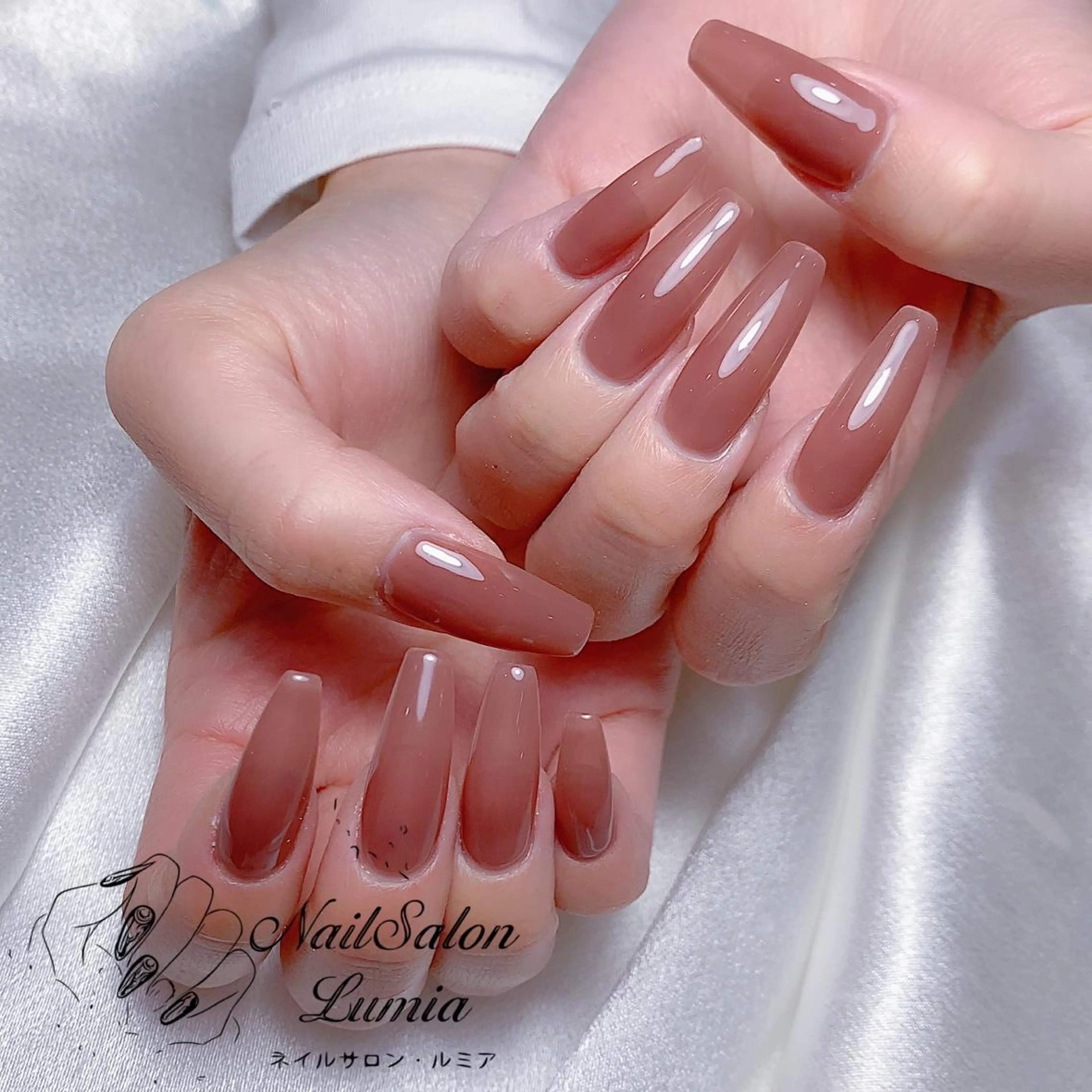 ネイル ハンドネイル ネイルサロン ルミア Lumia 店長のネイルデザイン