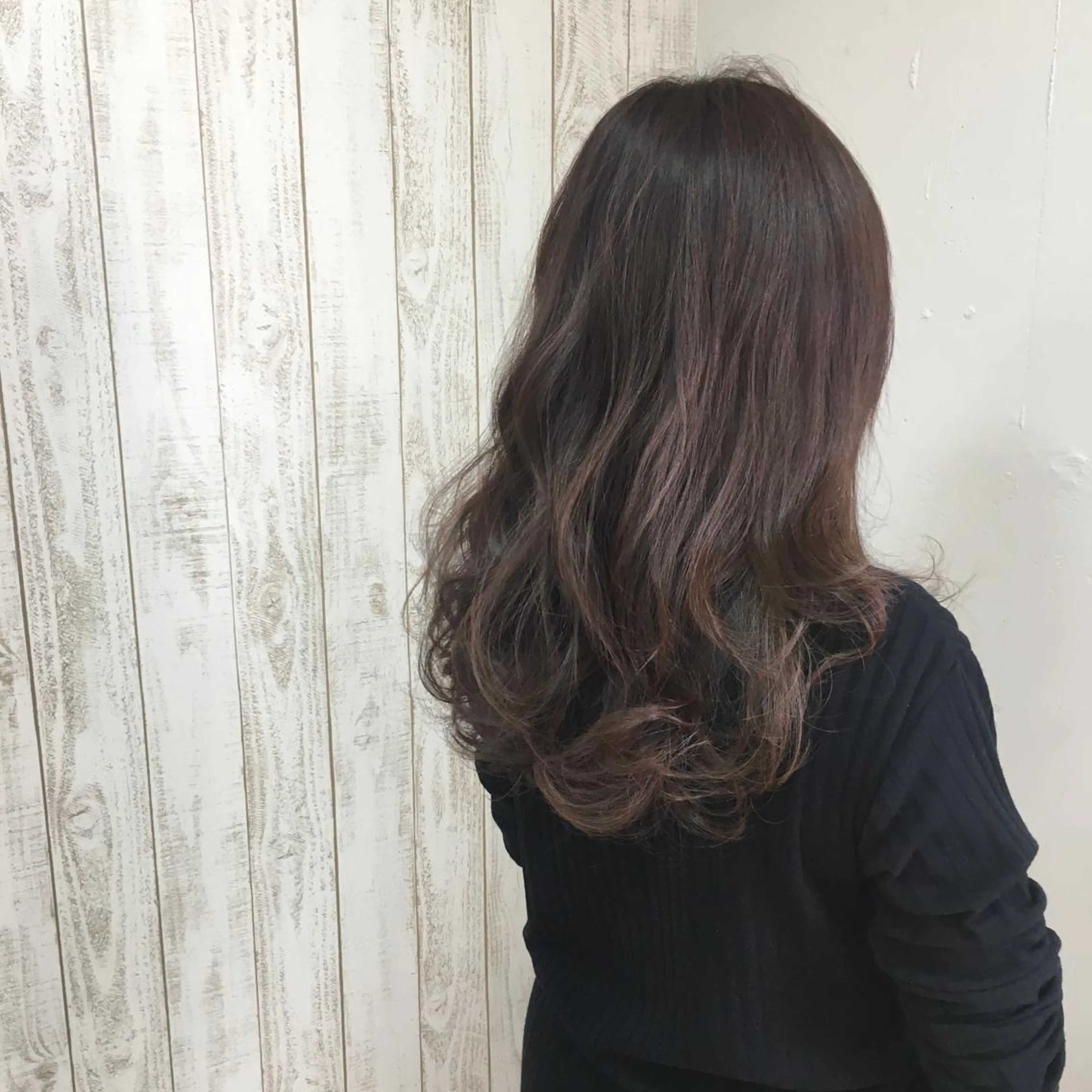 ロング SALOWIN  原宿ash所属・タナカ タクヤのヘアスタイル