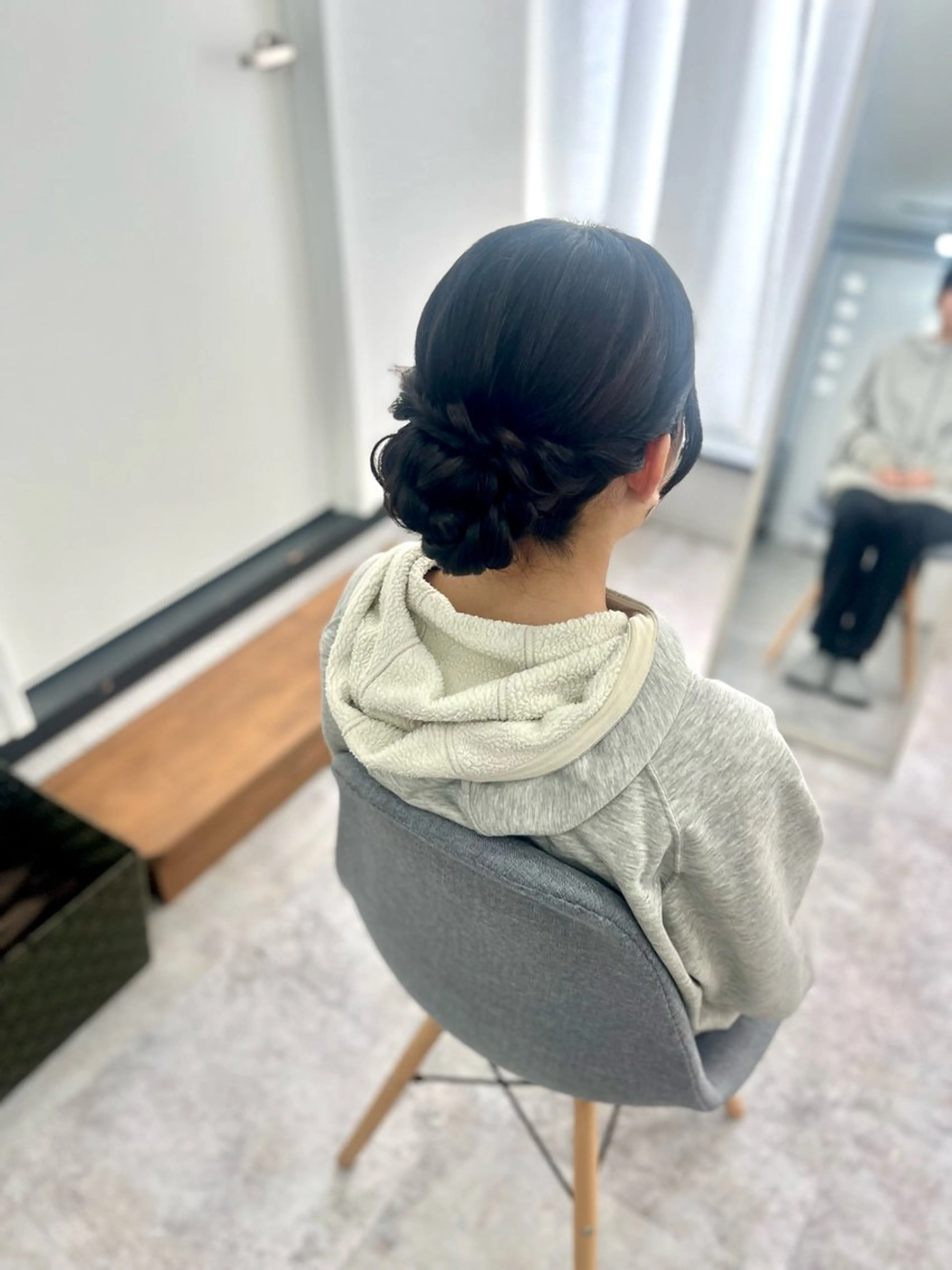セミロング 玉城 里奈のヘアスタイル