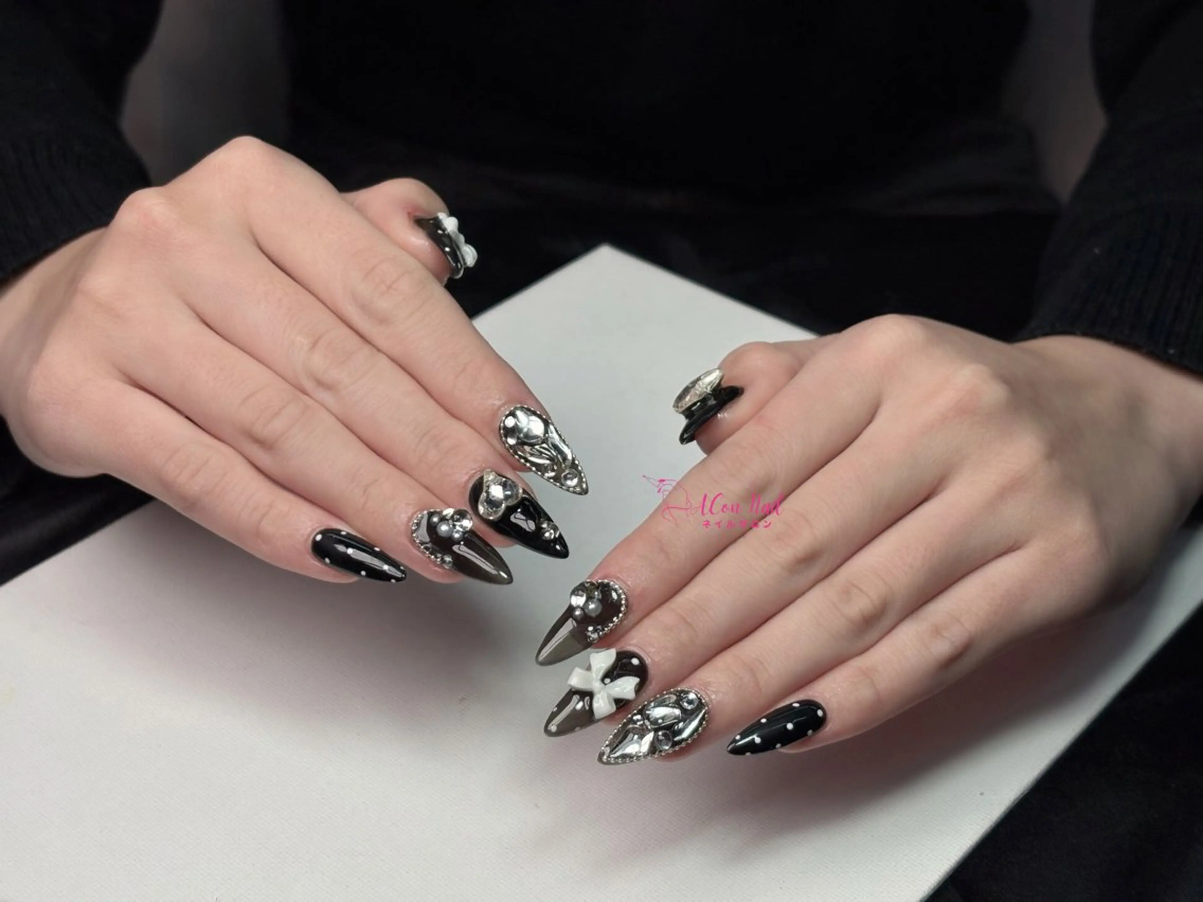 ネイル 桜ネイル 長さ出し フラワーネイル フレンチネイル ジェルネイル ハンドネイル AConNailSalon所属・ACon NailSalonのネイルデザイン