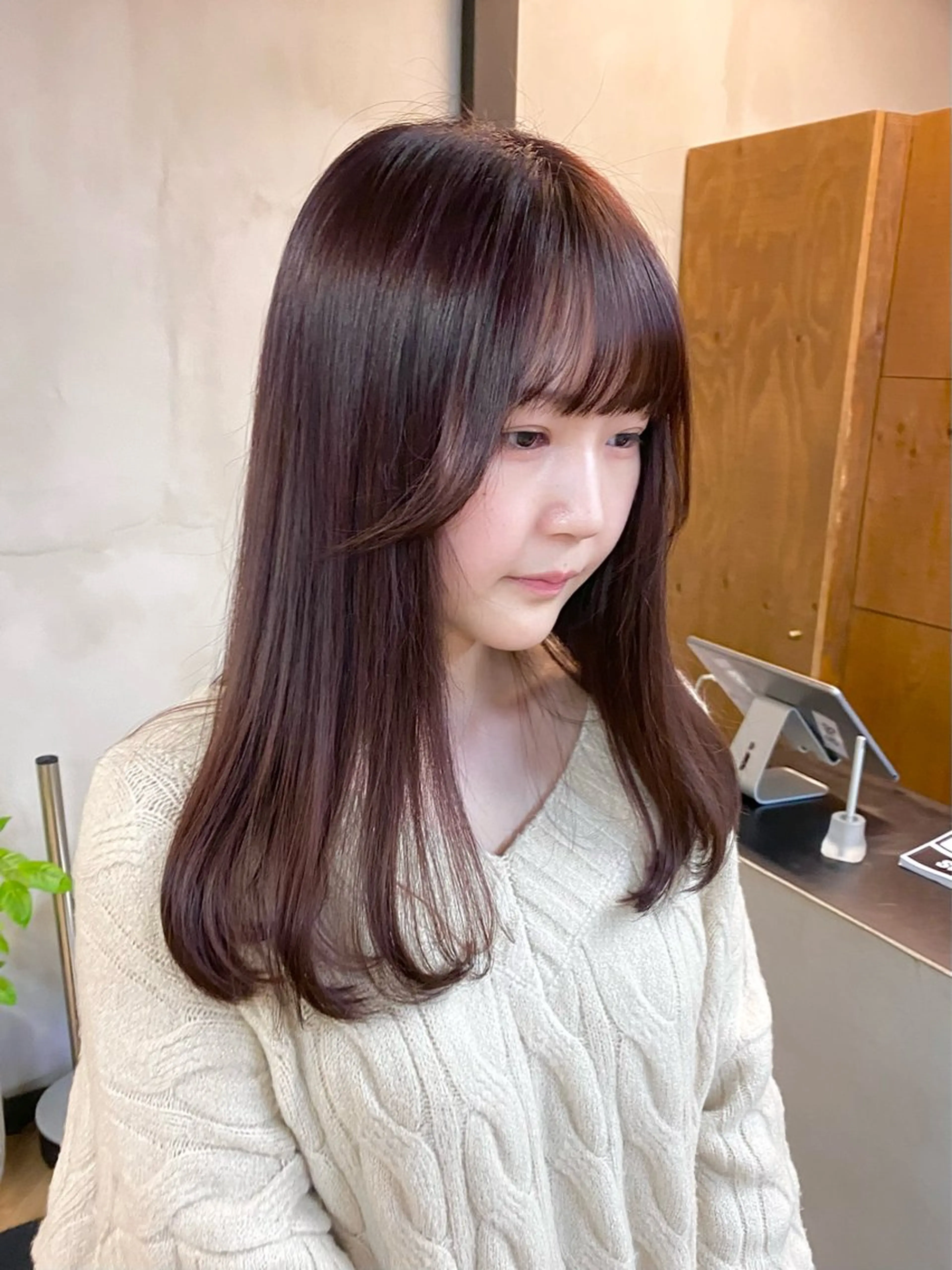 ミディアム カラー ヘアアレンジ グレージュ ラベンダーカラー ラベンダーグレージュ ラベンダーグレー カット ヘアカラー トリートメント ハル🌸柔色/ ブリーチなし/艶髪のヘアスタイル