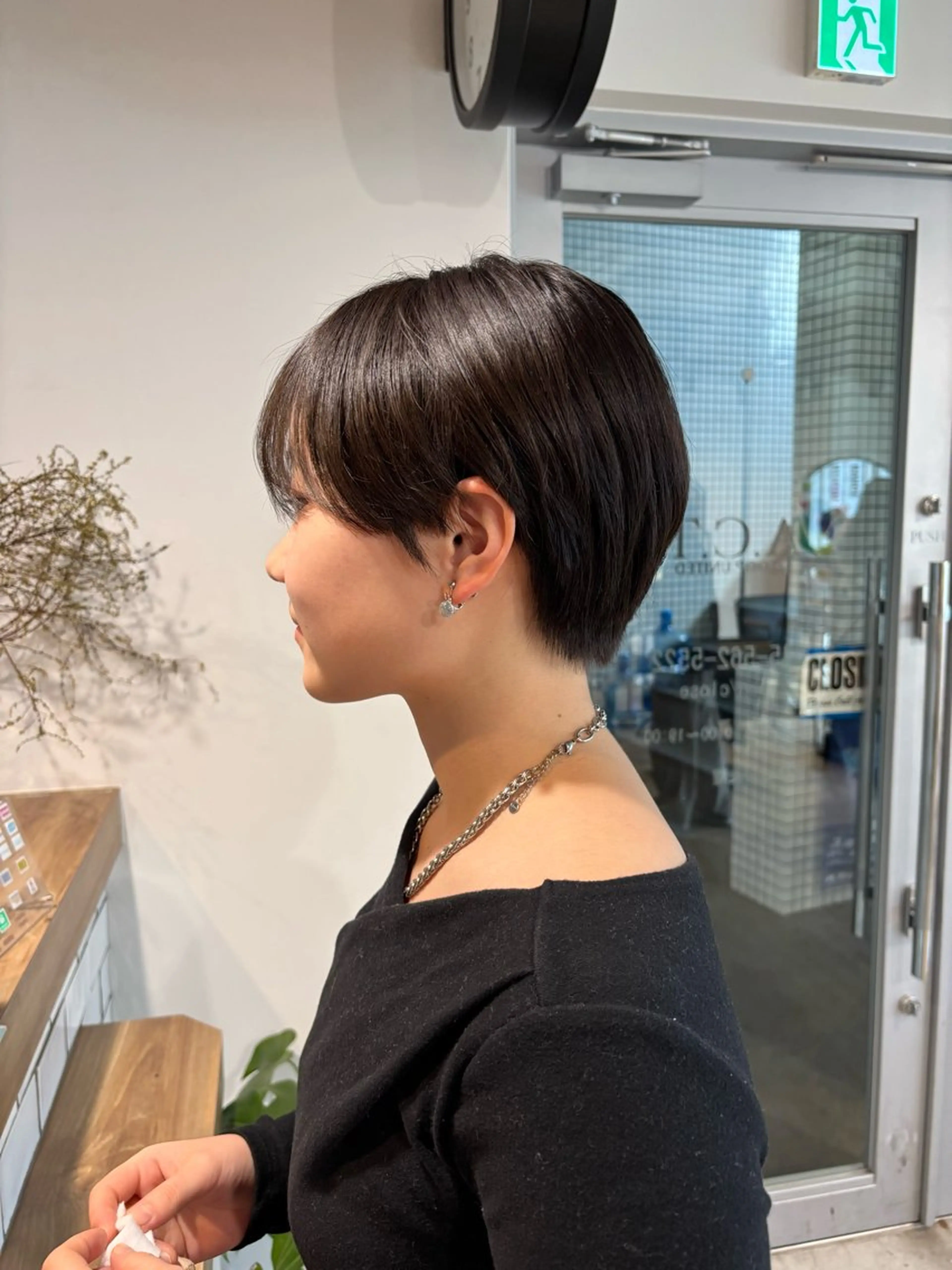 ショート ショートヘア カット ブリーチなし🥣 透明感カラー/小由葵のヘアスタイル