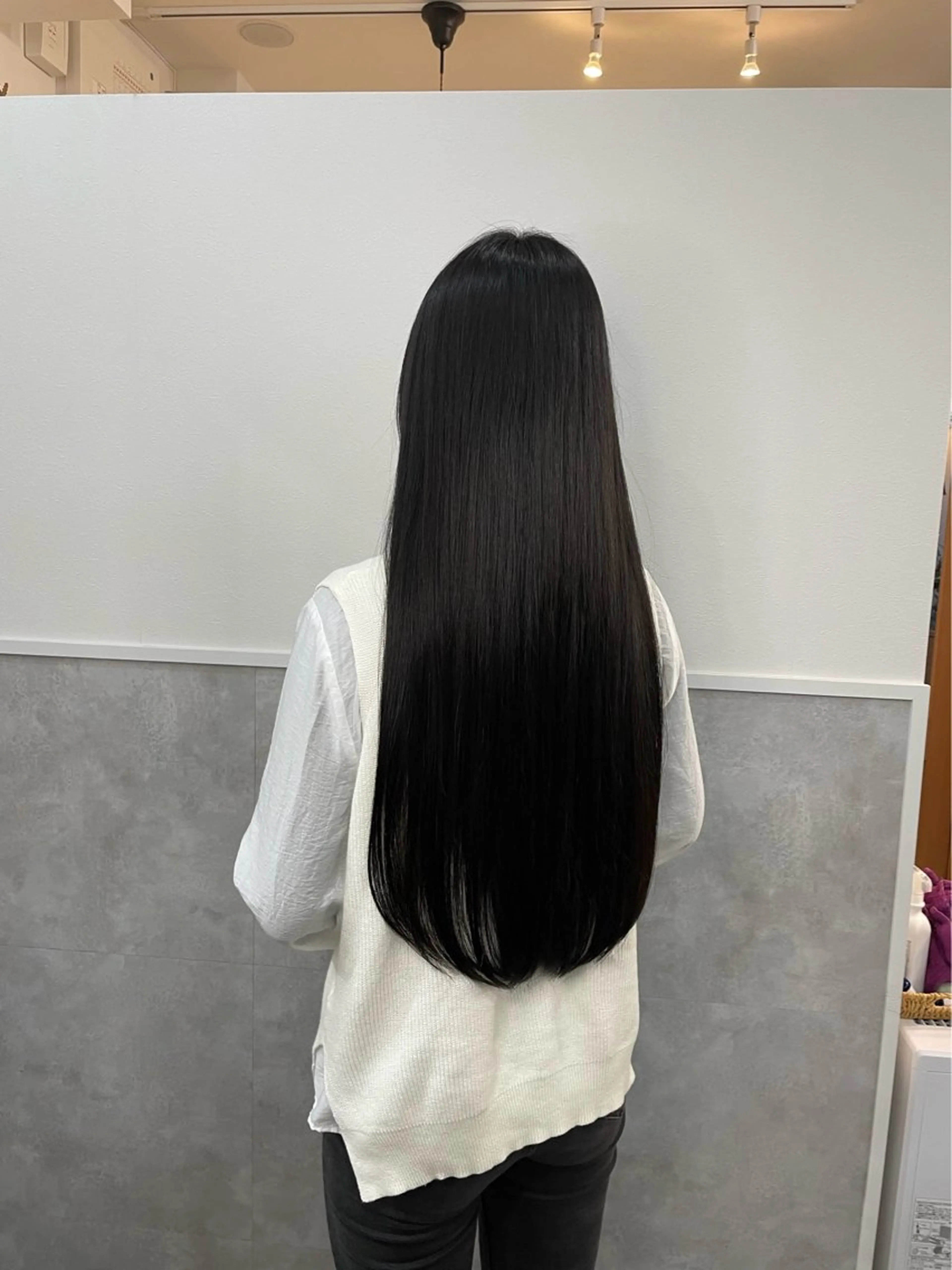 ロング カット 縮毛矯正 トリートメント ROCCAhair 谷山陸のヘアスタイル