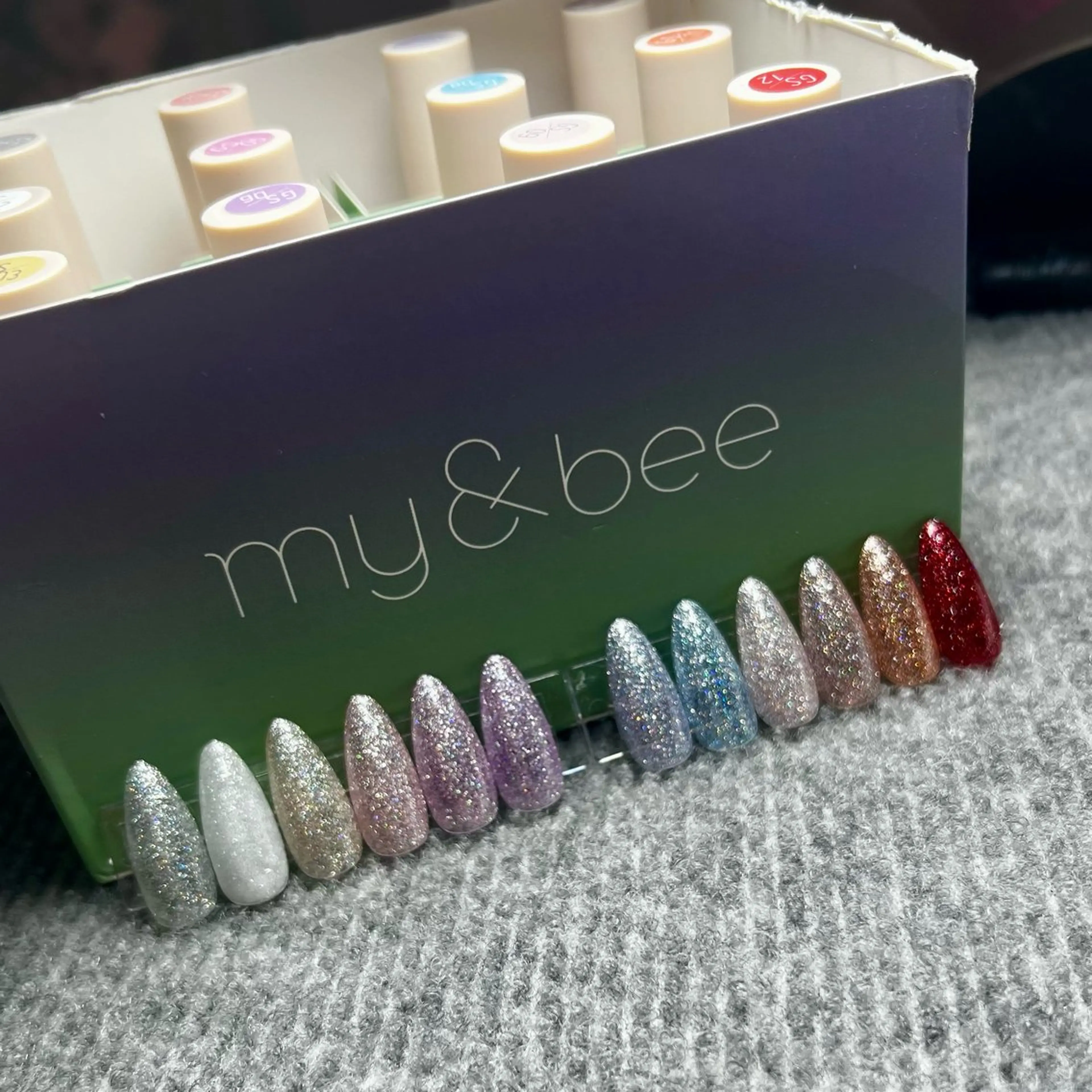 ネイル フラッシュネイル ハンドネイル nail. MOKAのネイルデザイン
