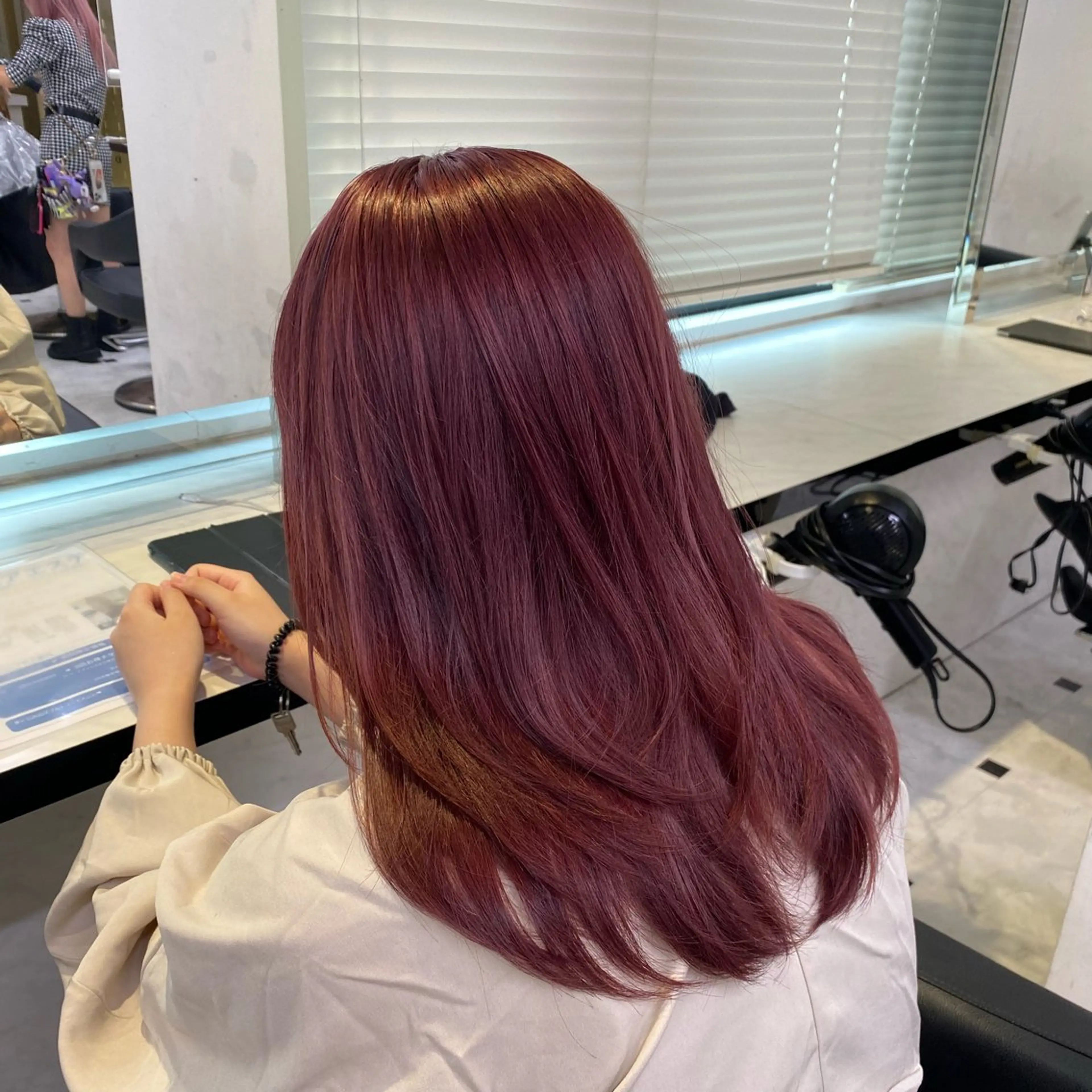 ロング カラー ラベンダーカラー ピンクカラー ピンクラベンダー 透明感ベージュカラー ♡上野♡AIのヘアスタイル