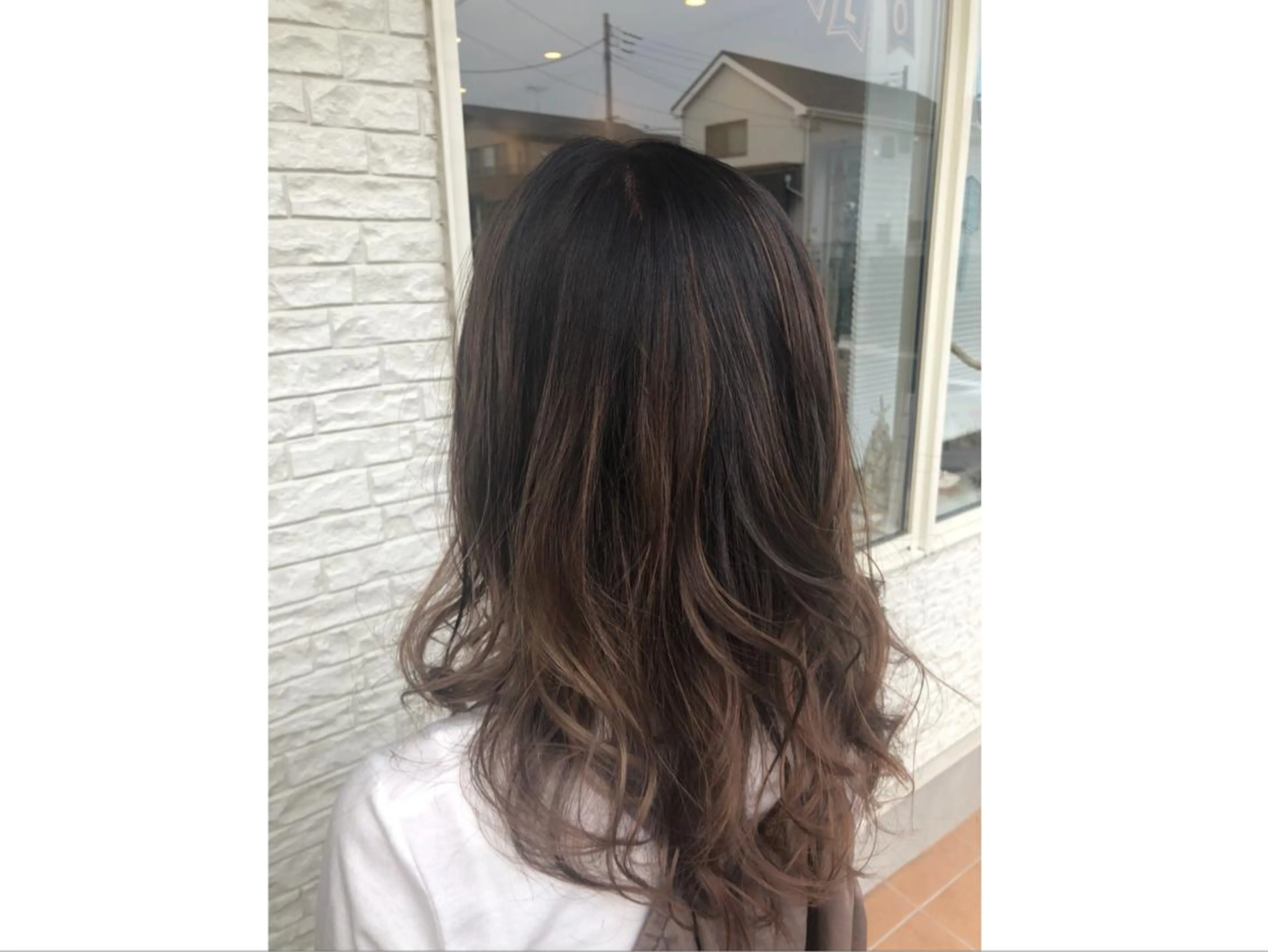 ロング ダブルカラー🎉 ハイトーン🎉スドウのヘアスタイル