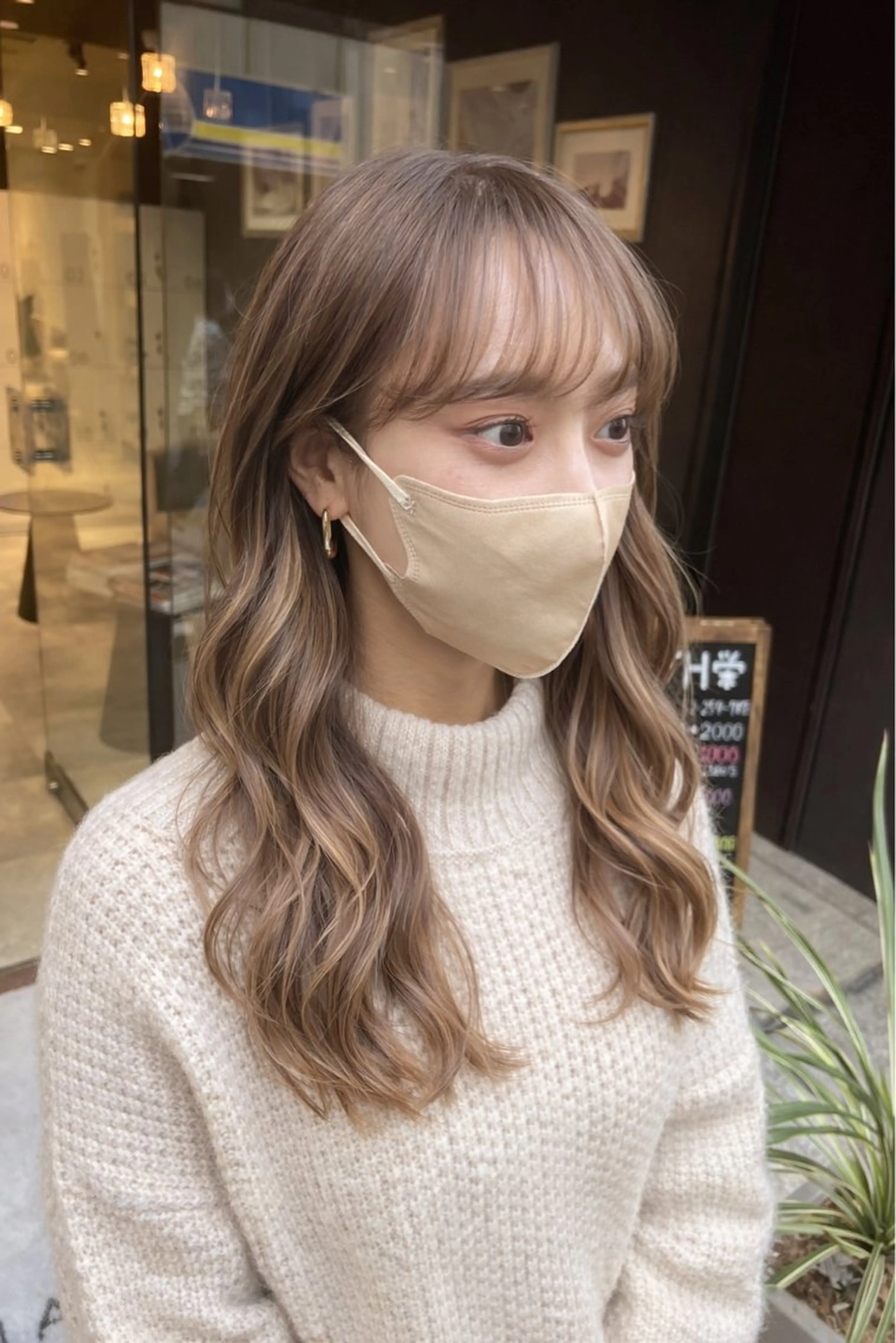 カラー 透明感のある艶髪なら 矢場町駅4番出口すぐのヘアスタイル