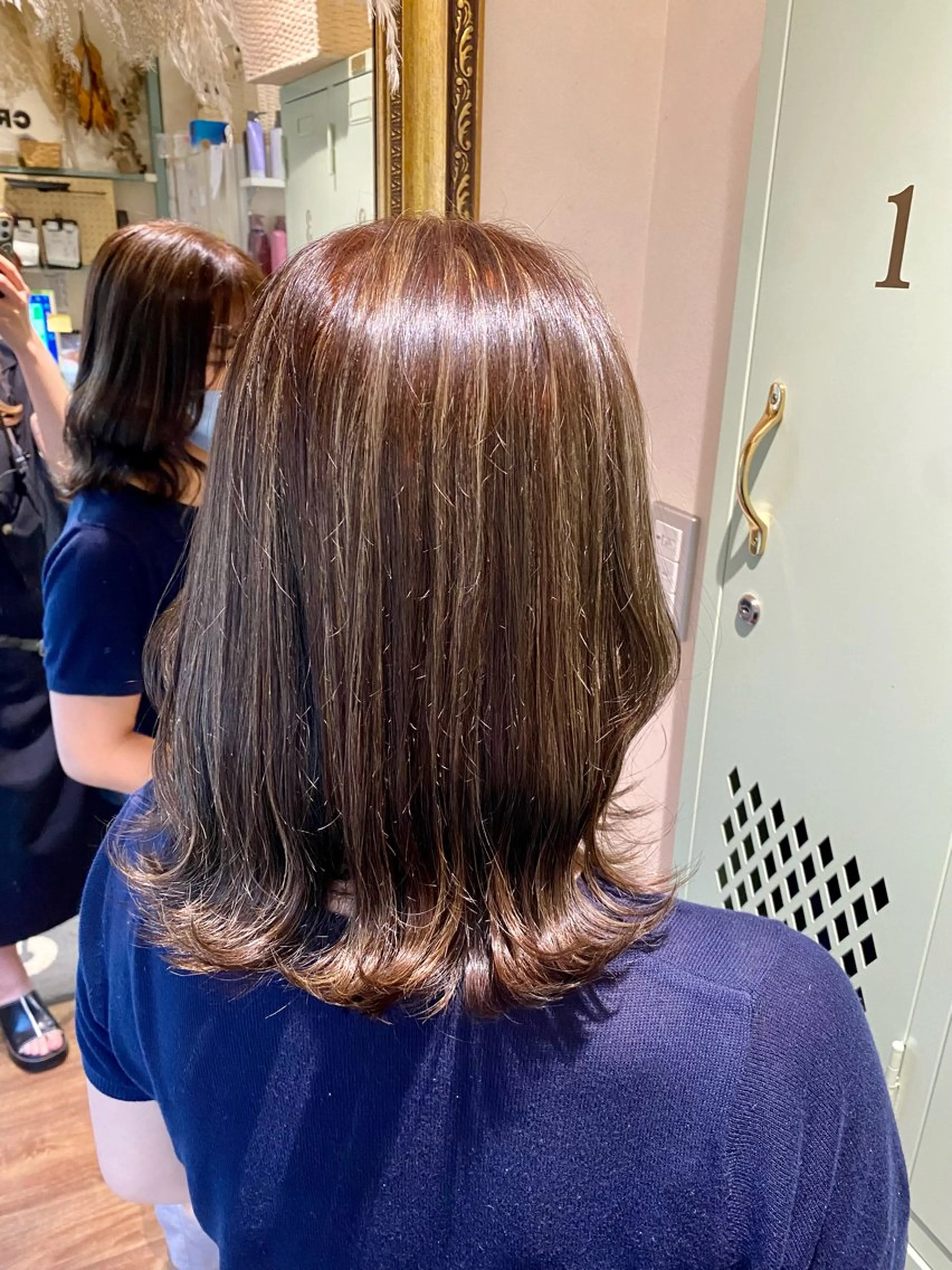 ミディアム カラー カット ヘアカラー 透明感カラー/韓国 ヘア🩶yuri🩵のヘアスタイル