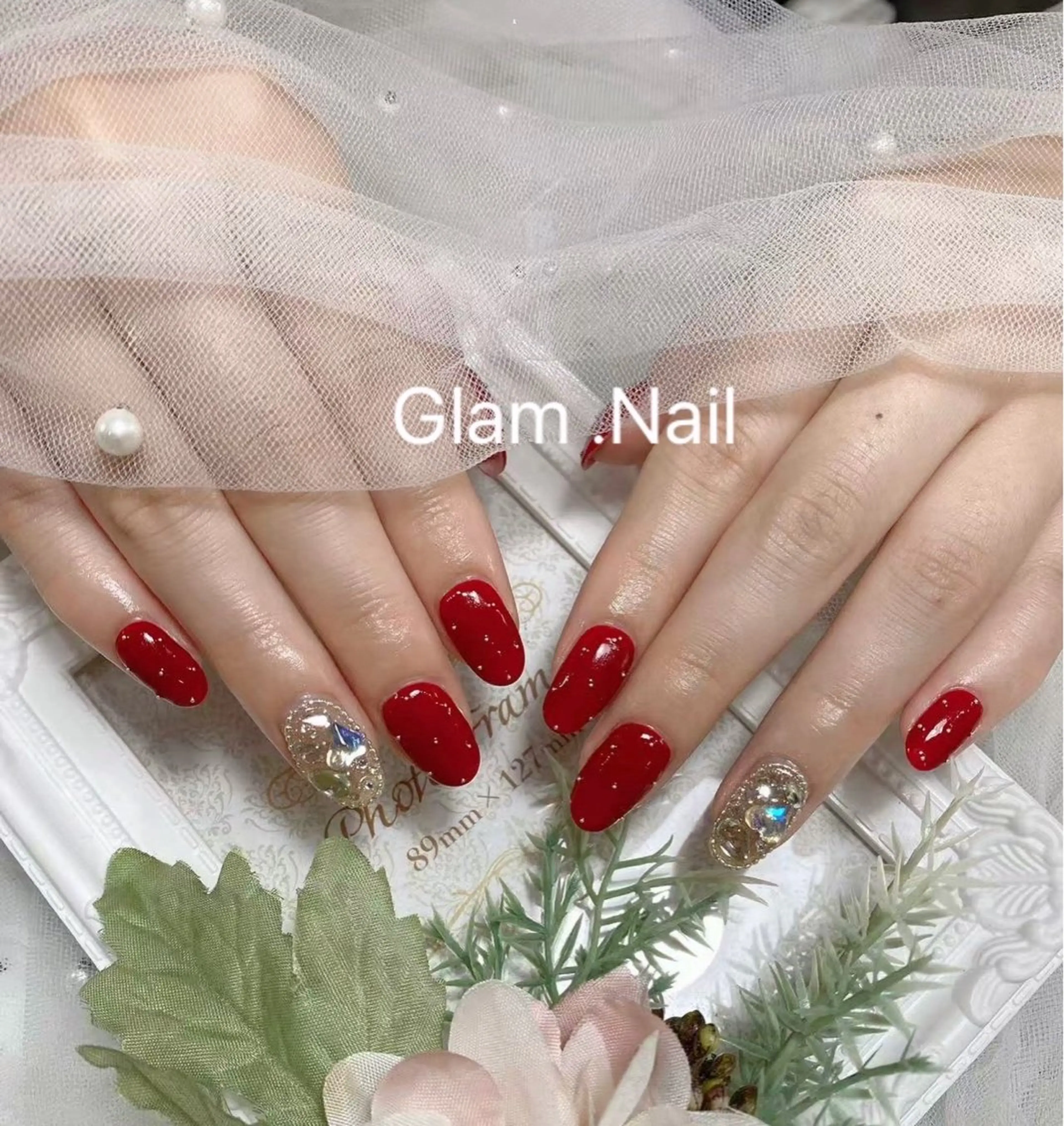 ネイル Glam nail salon所属・リ ナのネイルデザイン