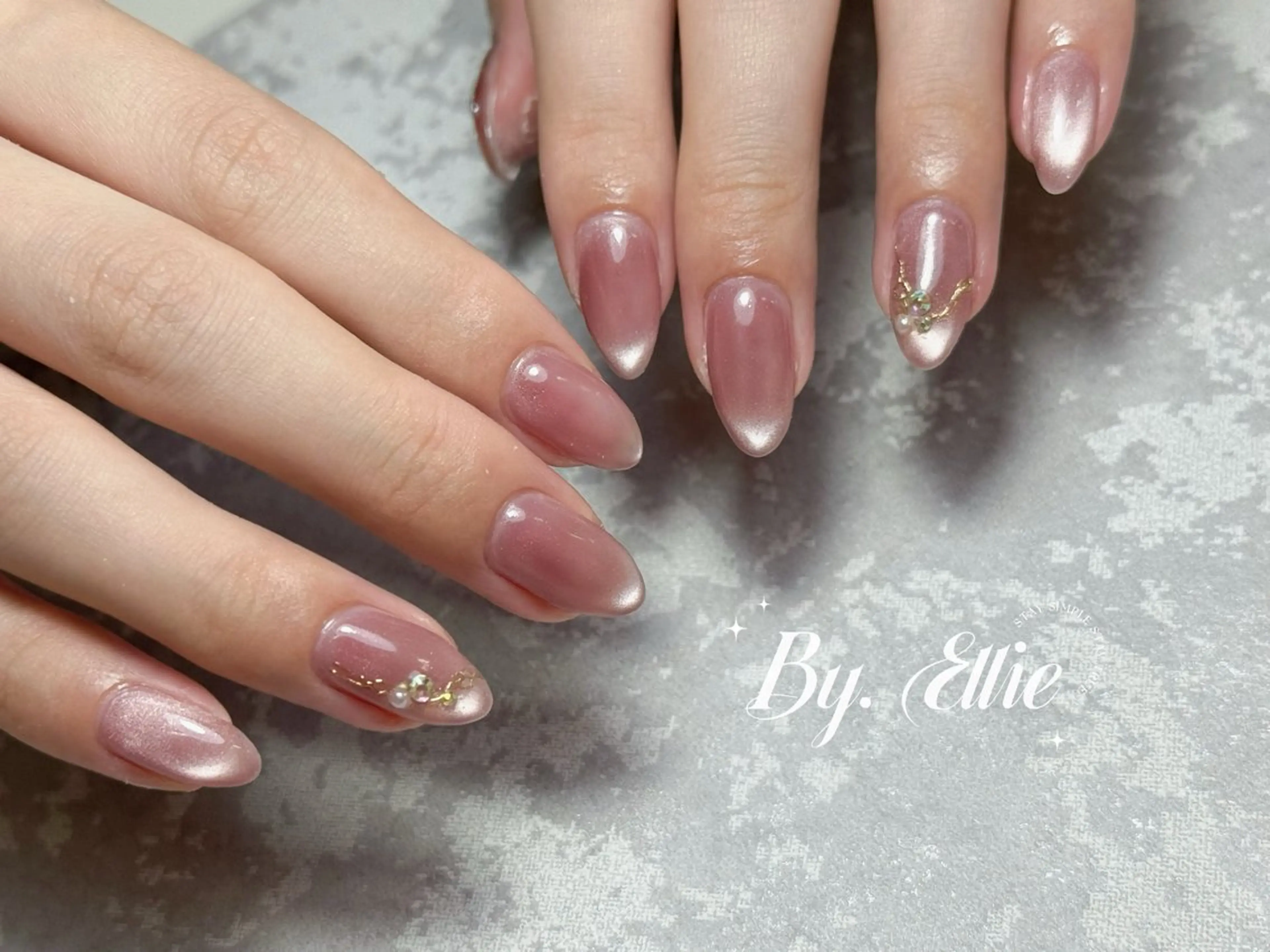 ネイル ハンドネイル ハンドケア ♡Ellie ♡のネイルデザイン