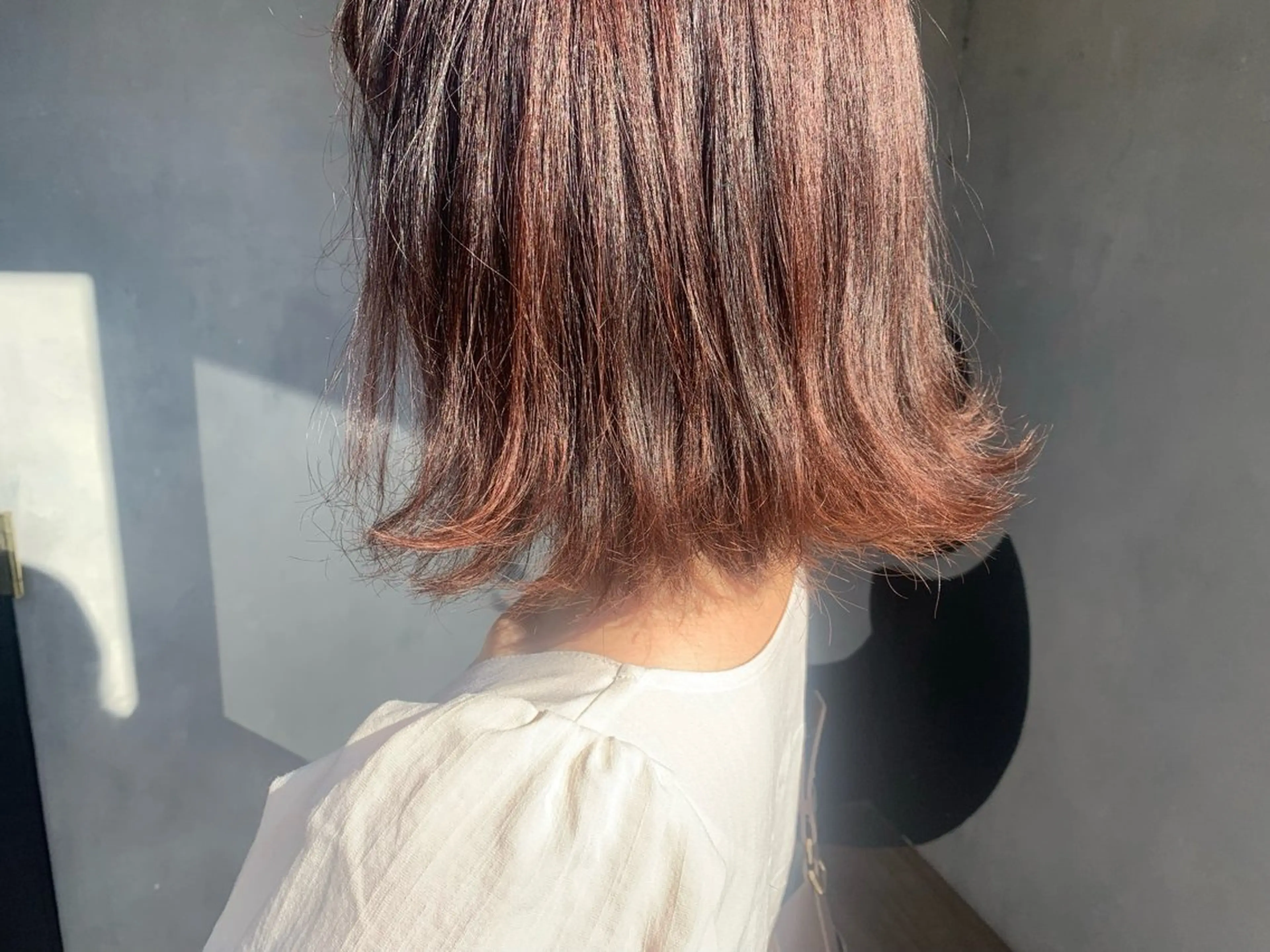 ミディアム ボブ ハイライト 外ハネヘア カット ヘアカラー COCO design所属・TR付きカット無料✨ ✨いのうえもなみのヘアスタイル
