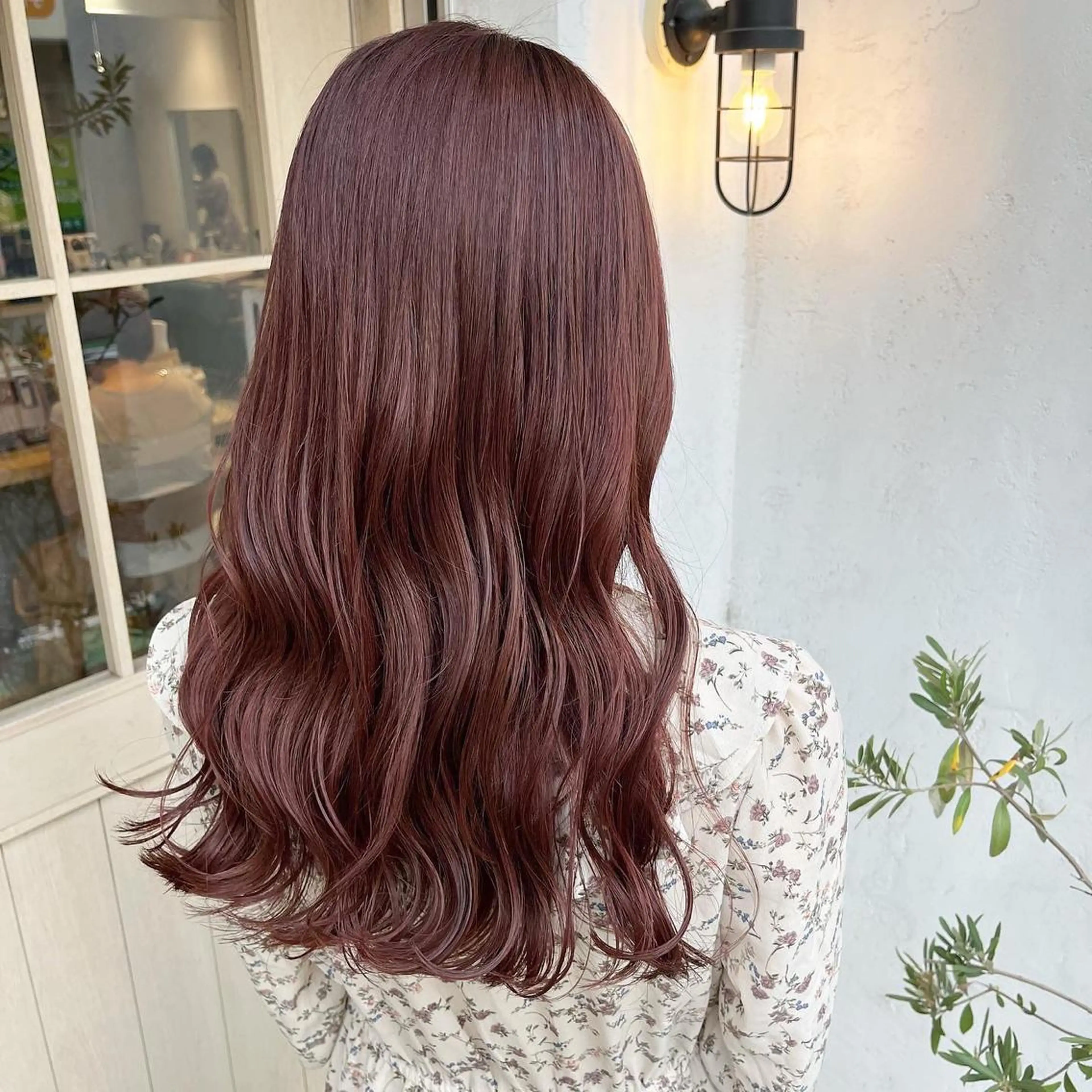 ロング カラー ヘアアレンジ ブリーチ ヘアカラー MAI ROCCO3rdのヘアスタイル