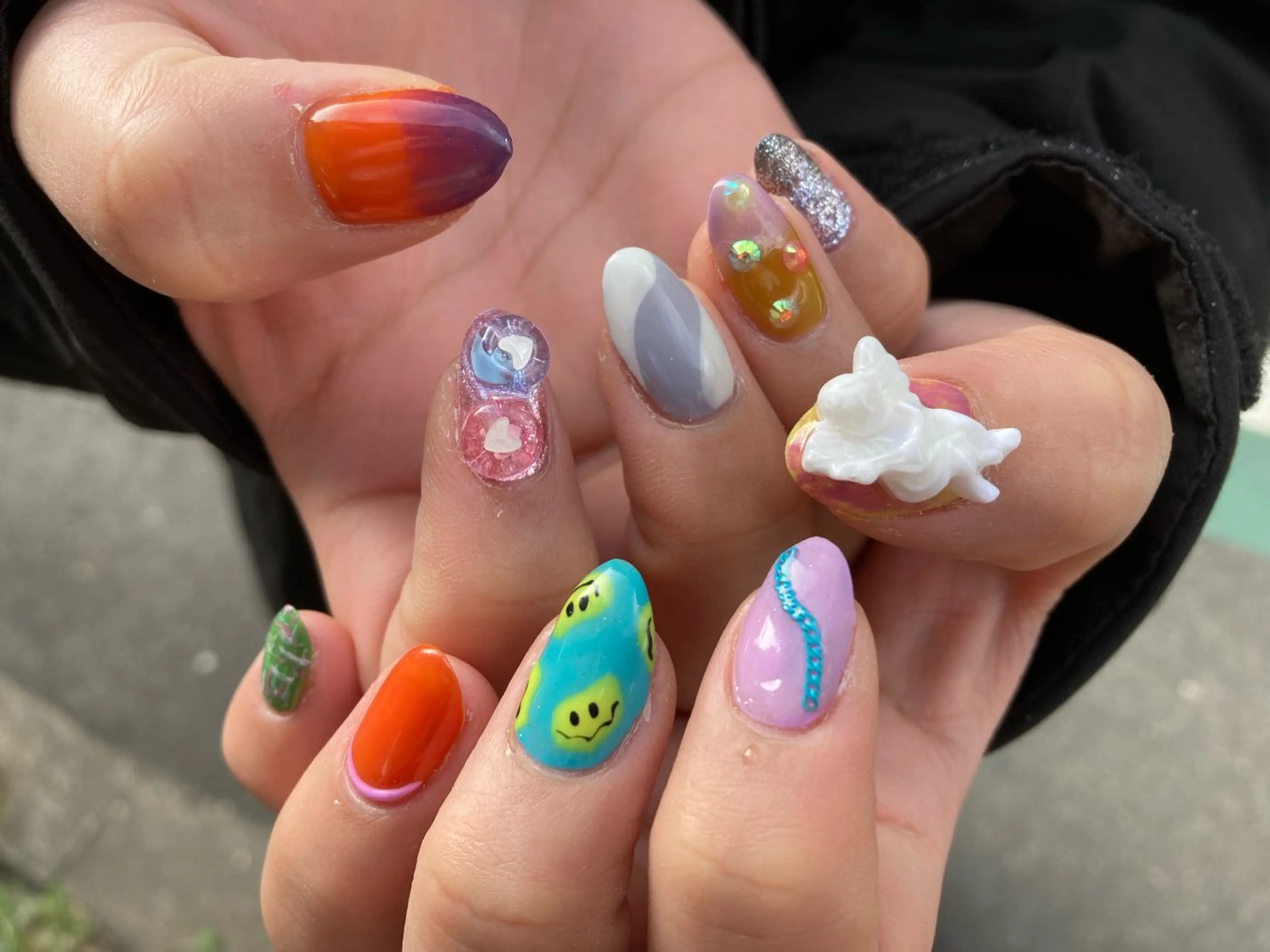 ネイル ハンドネイル 海外ネイル u4me🦄💜のネイルデザイン