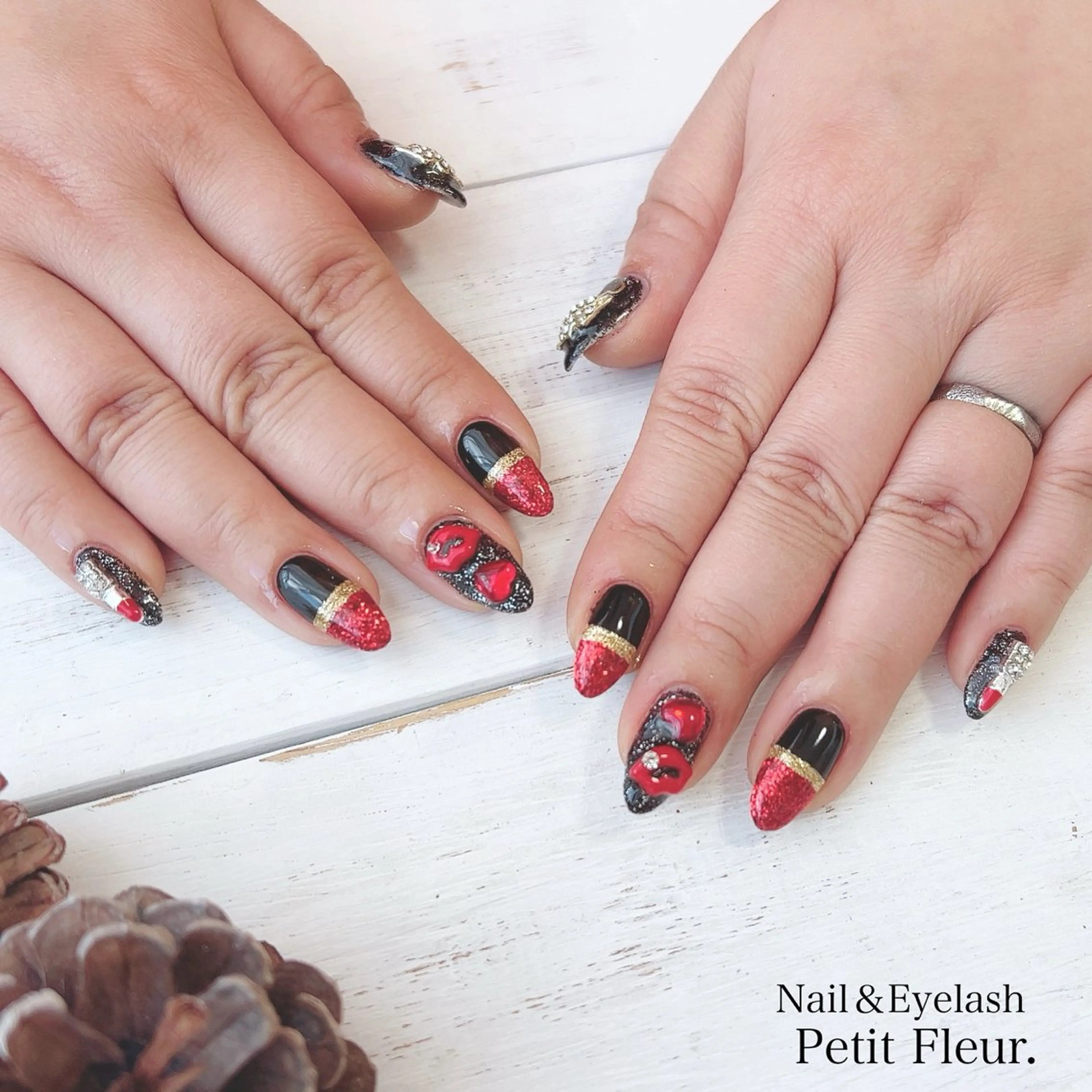 ネイル Petit Fleur所属・青柳 亜梨奈のマツエク・マツパデザイン
