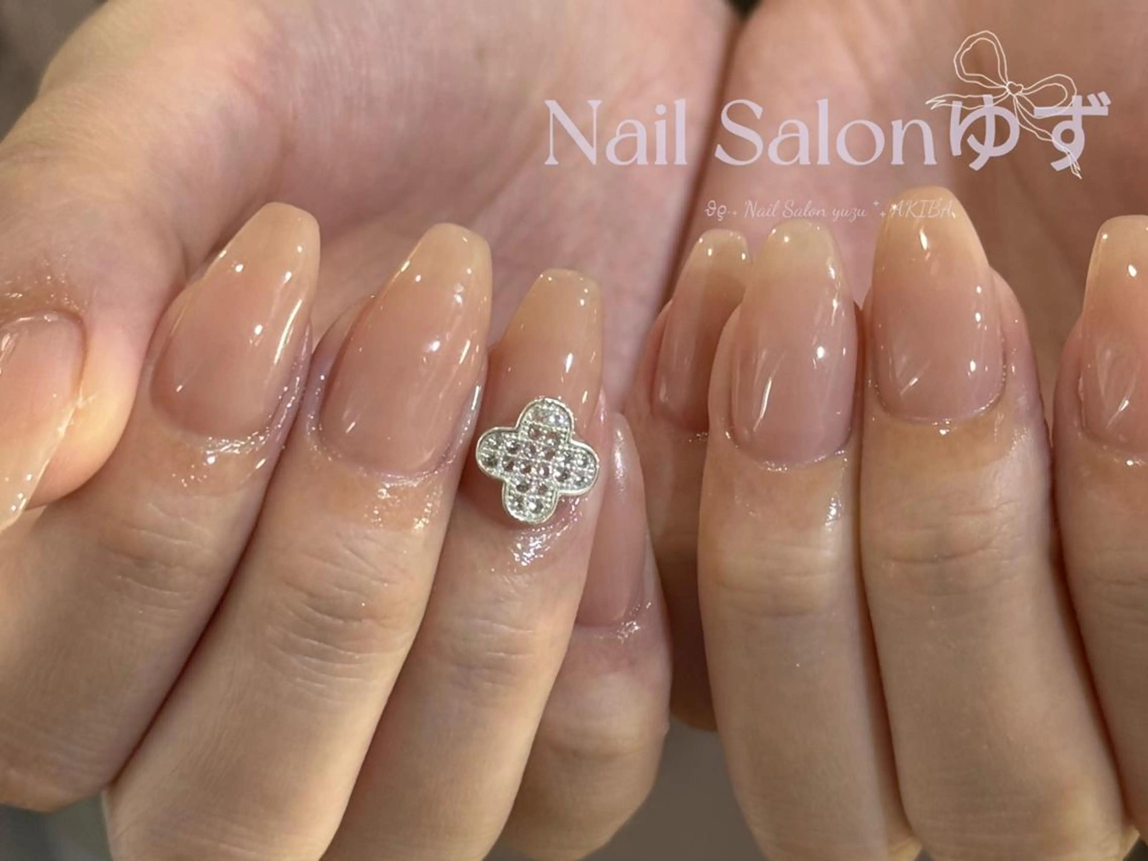 ネイル ハンドネイル ハンドケア MAKI💚💚💚 秋葉原.のネイルデザイン