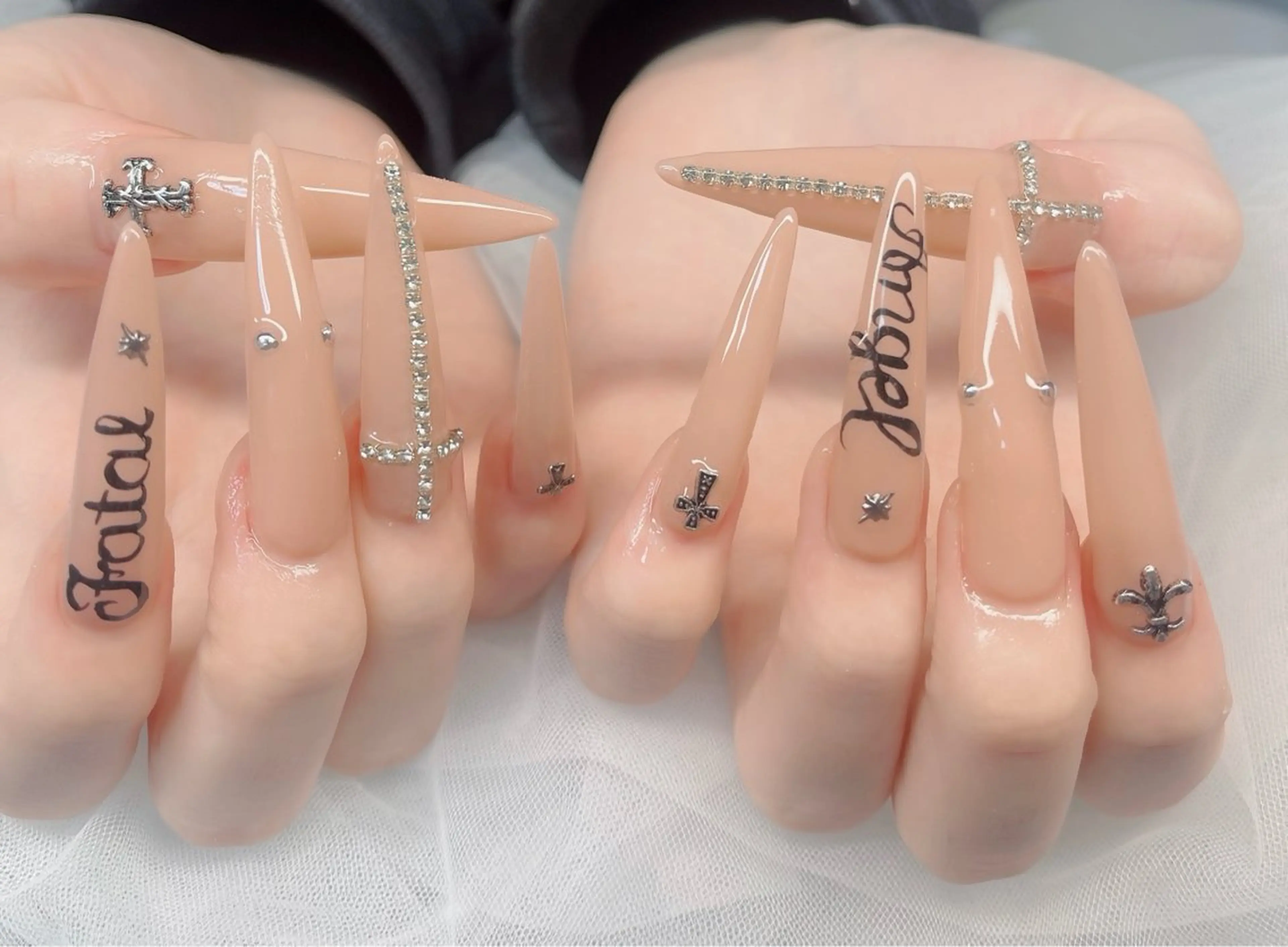 ネイル ハイネイル自宅サロン所属・ハイネイル 自宅サロンのネイルデザイン