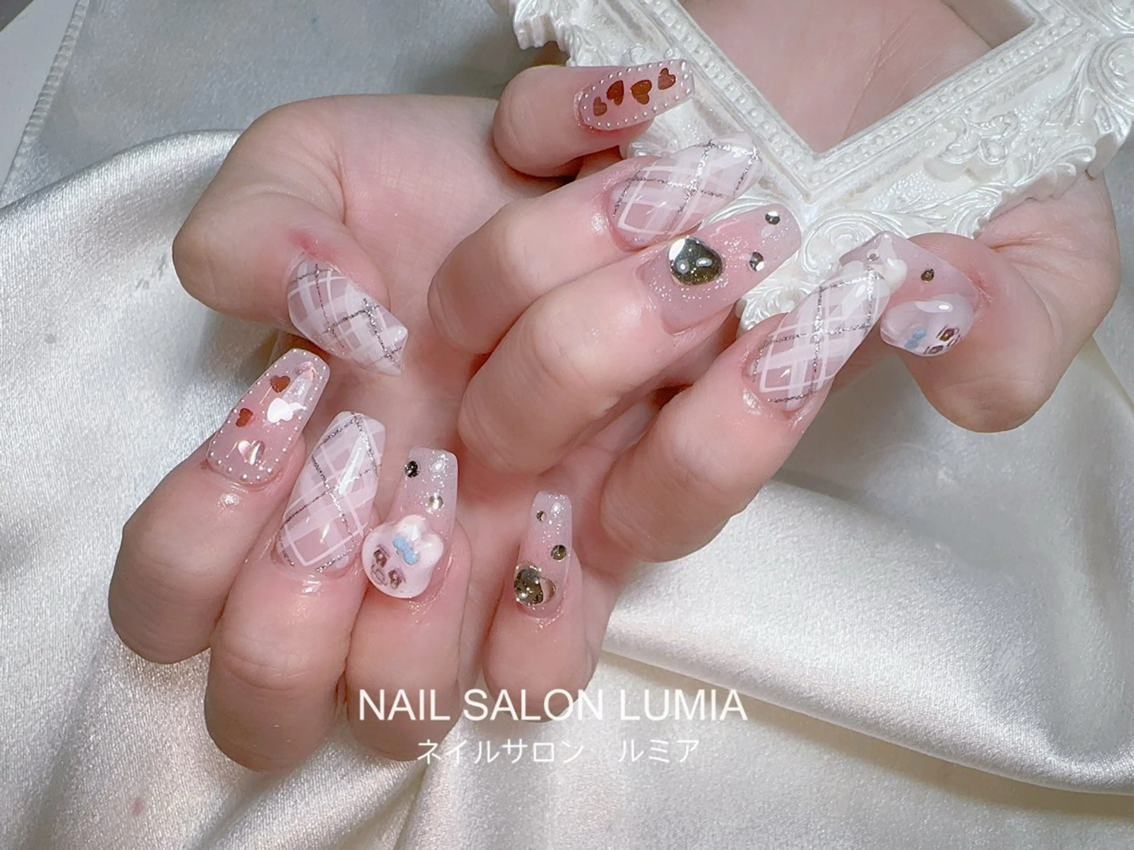 ネイル ハンドネイル ネイルサロン ルミア Lumia 店長のネイルデザイン
