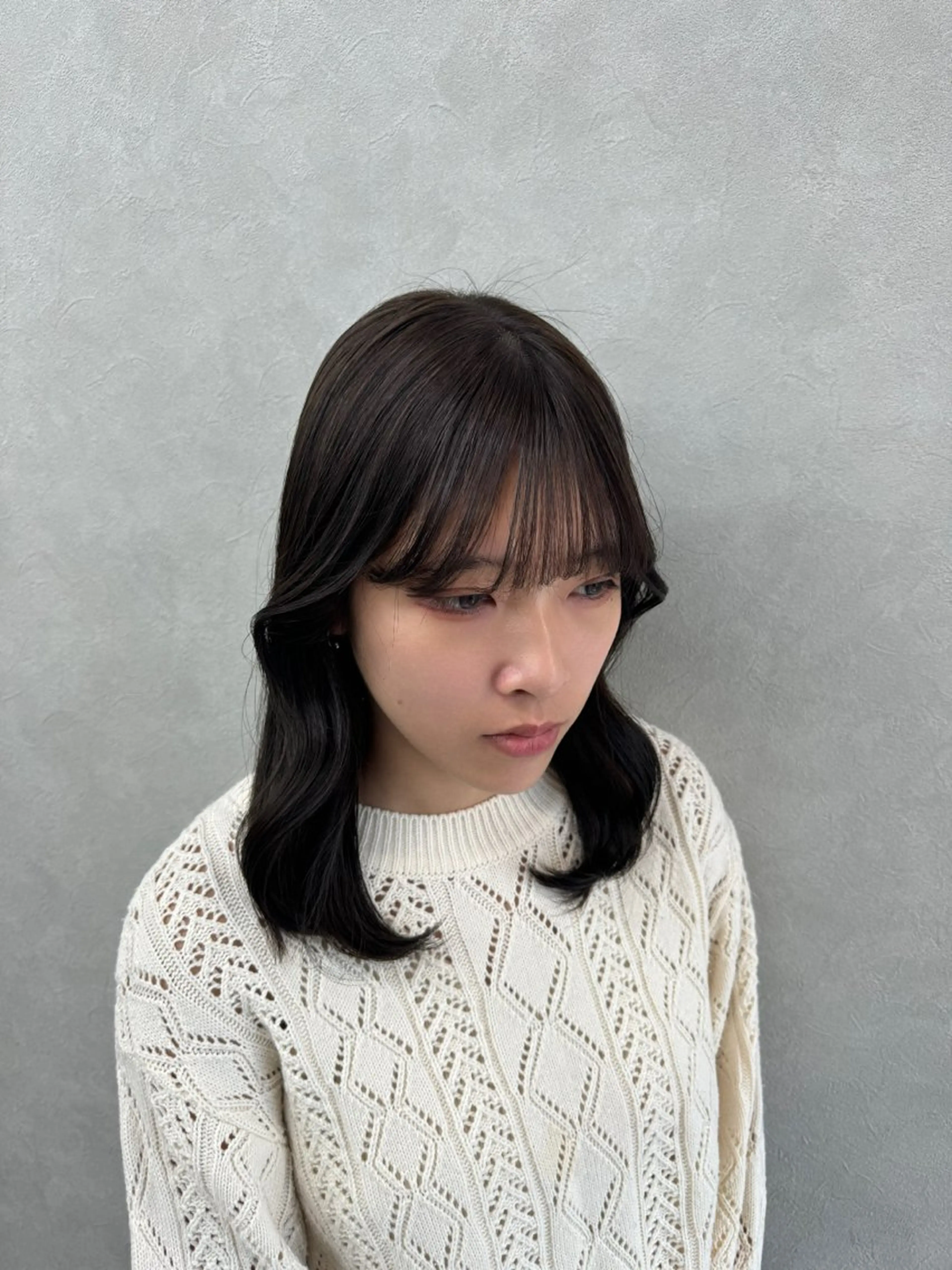 ミディアム カラー fand / HINAのヘアスタイル