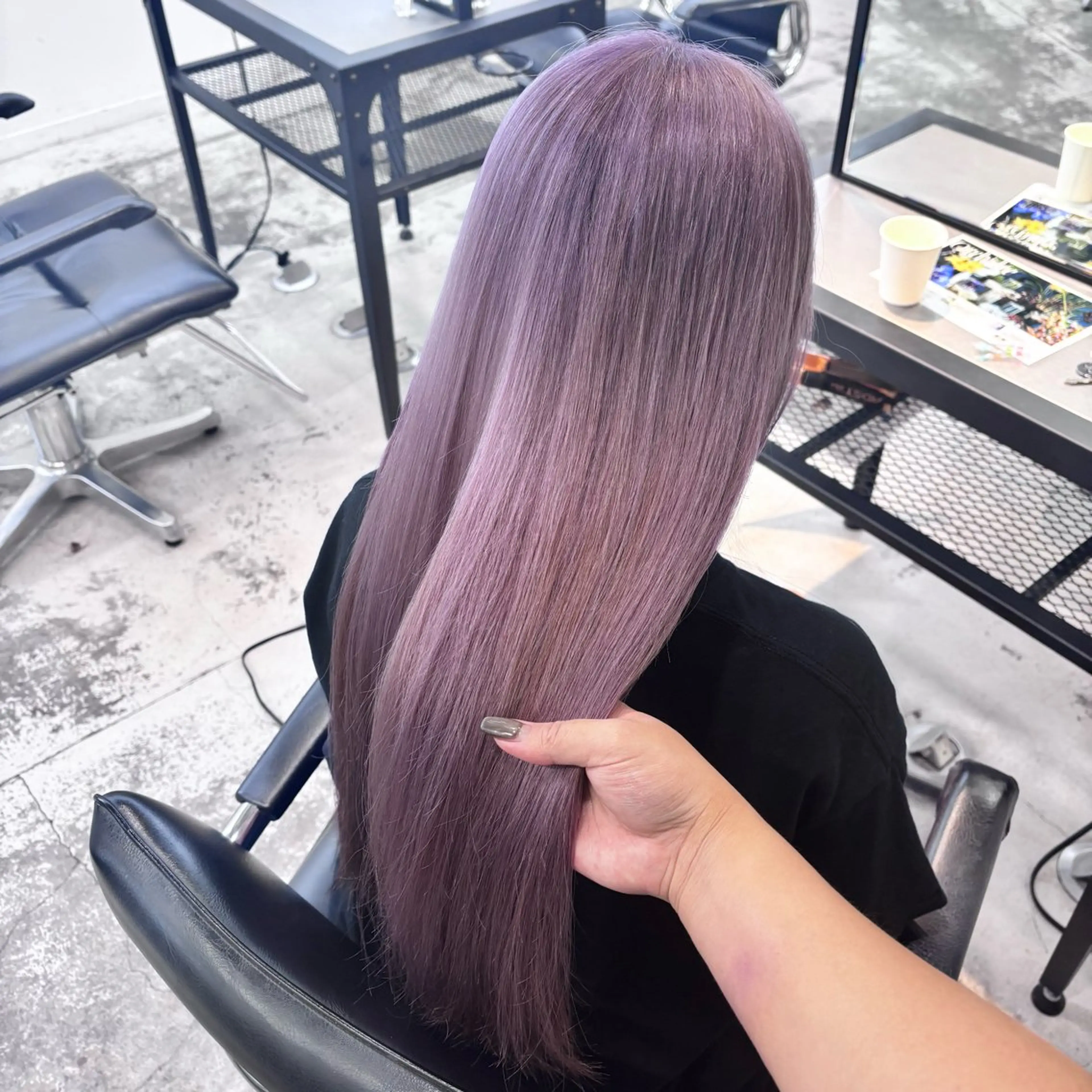 セミロング カラー ヘアアレンジ ブリーチ 🥀モテ暖色× エクステ🥀あかりのヘアスタイル