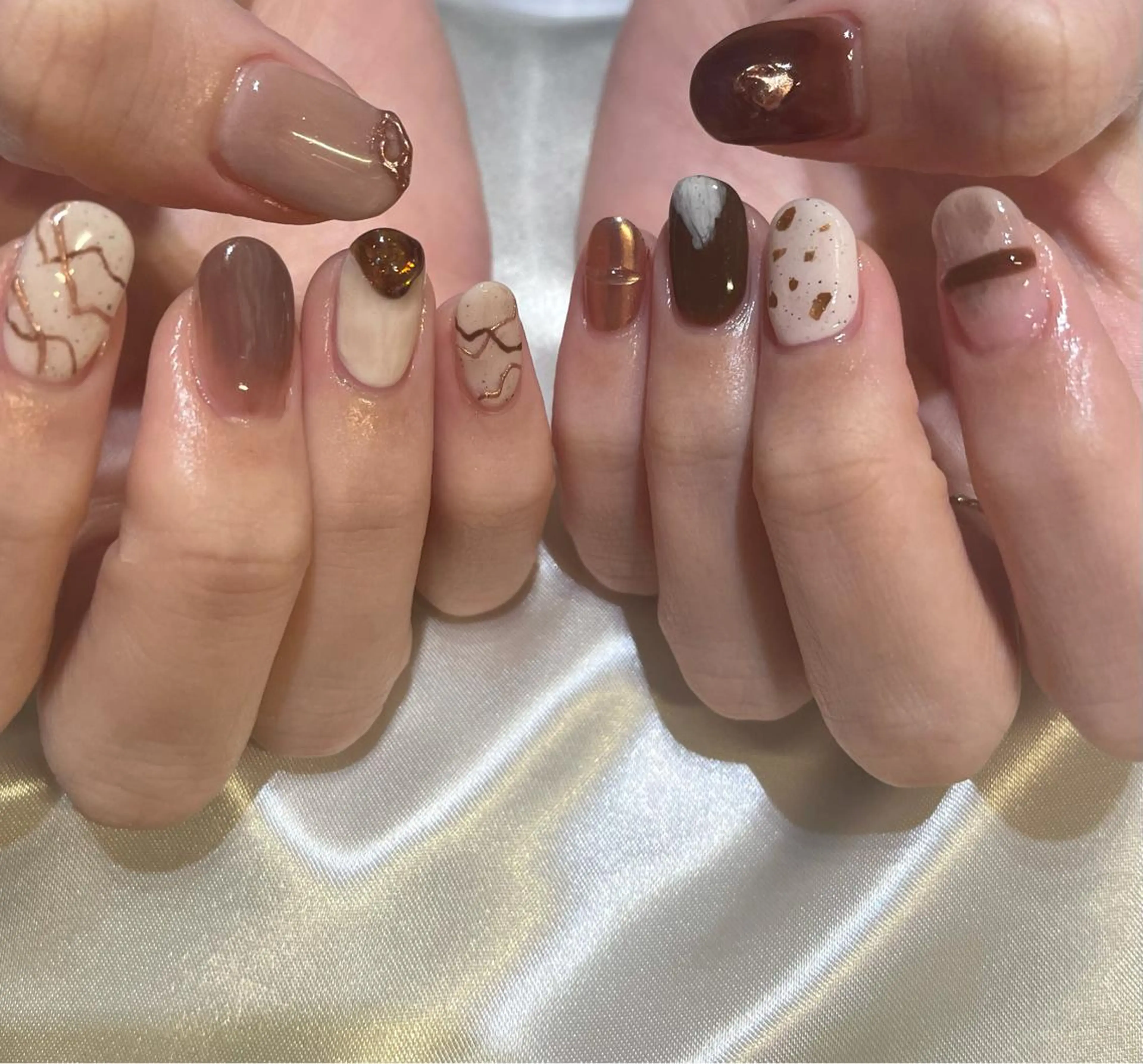 ネイル lore. nailのネイルデザイン