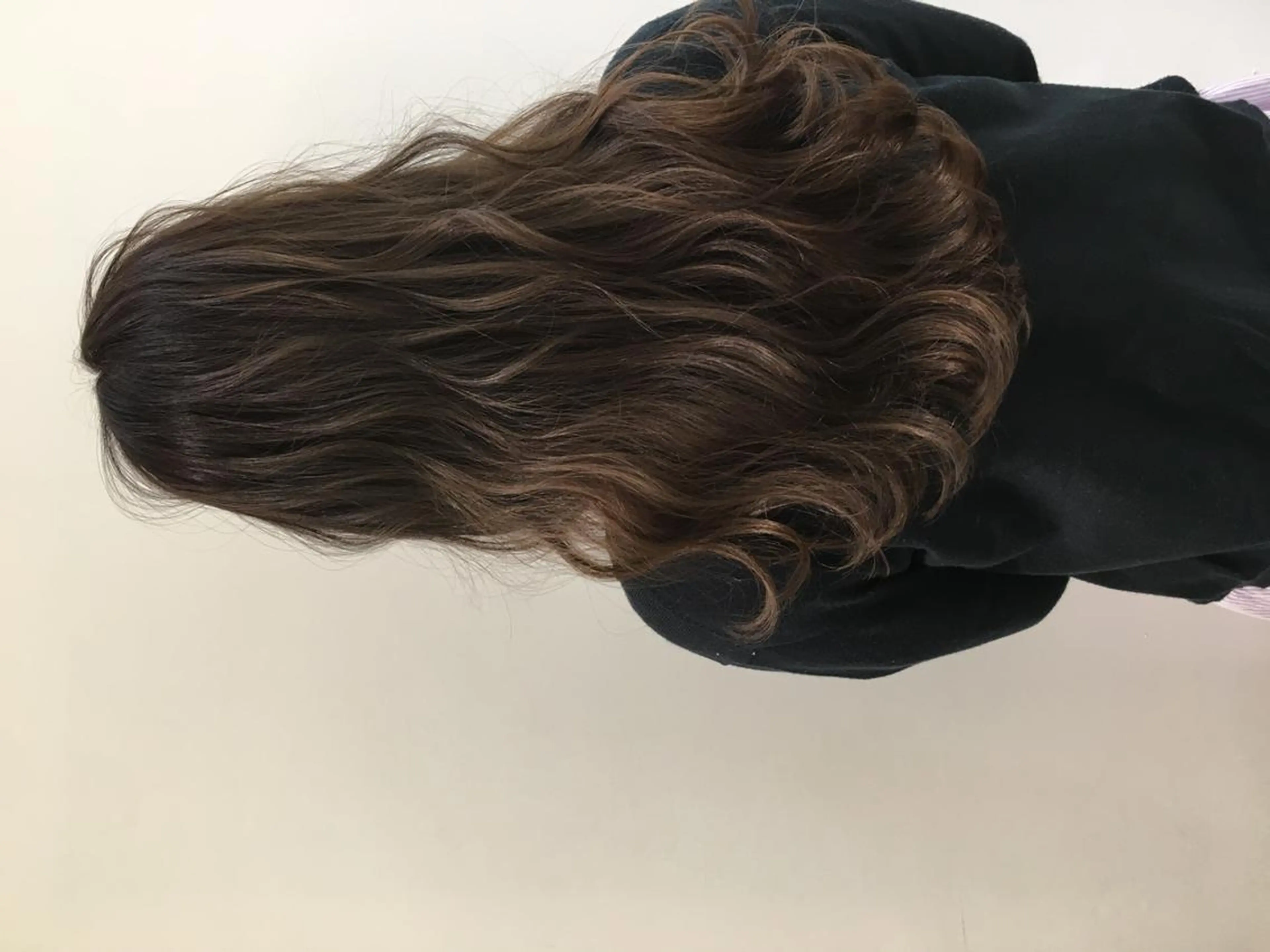 ミディアム due hair 京都駅前店 MILBON オージュア認定サロン【デューヘアー】所属・ハイトーンブリーチ 土坂　由志【京都】のヘアスタイル