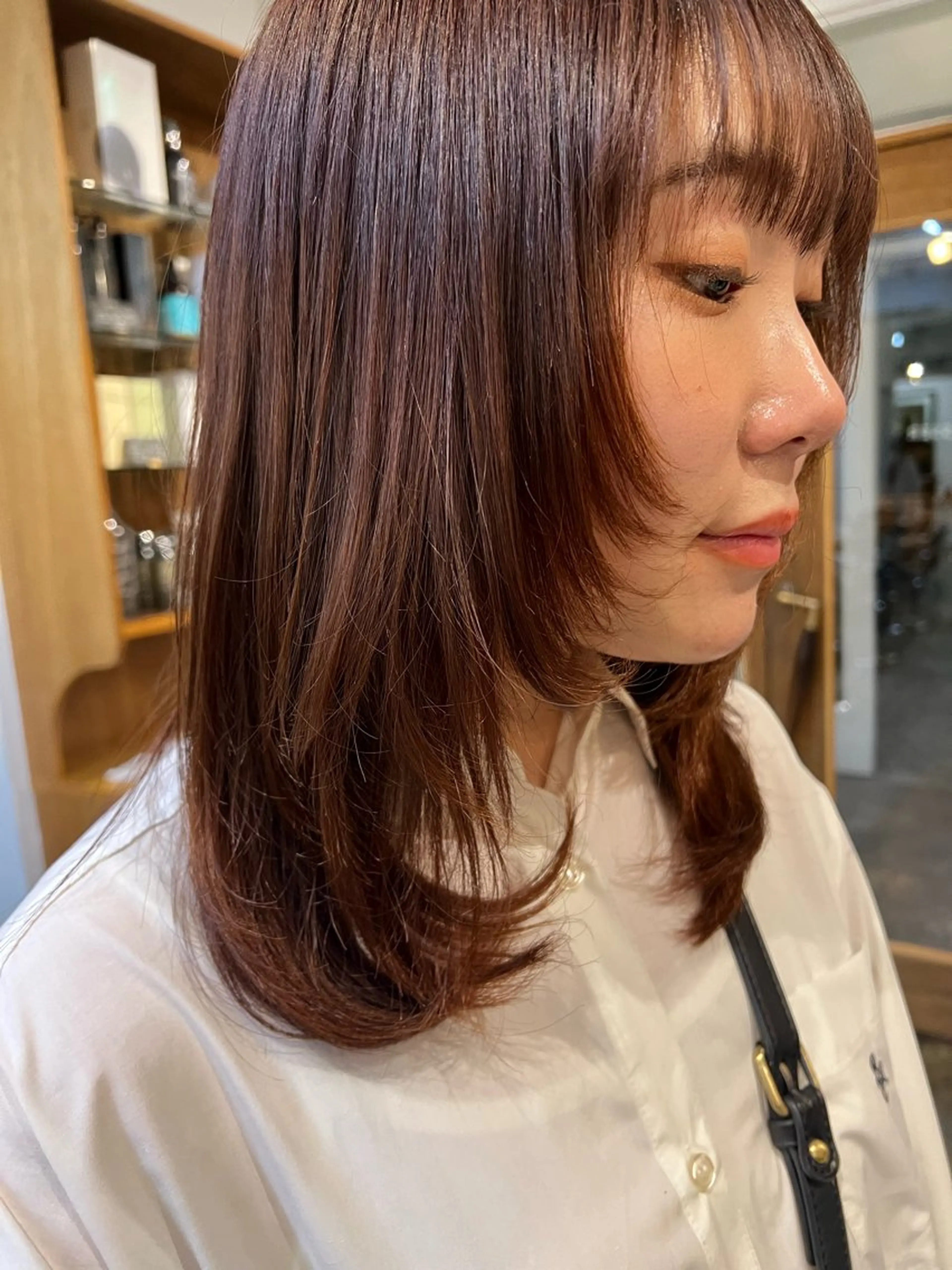 ミディアム 縮毛矯正 鈴木 三保のヘアスタイル