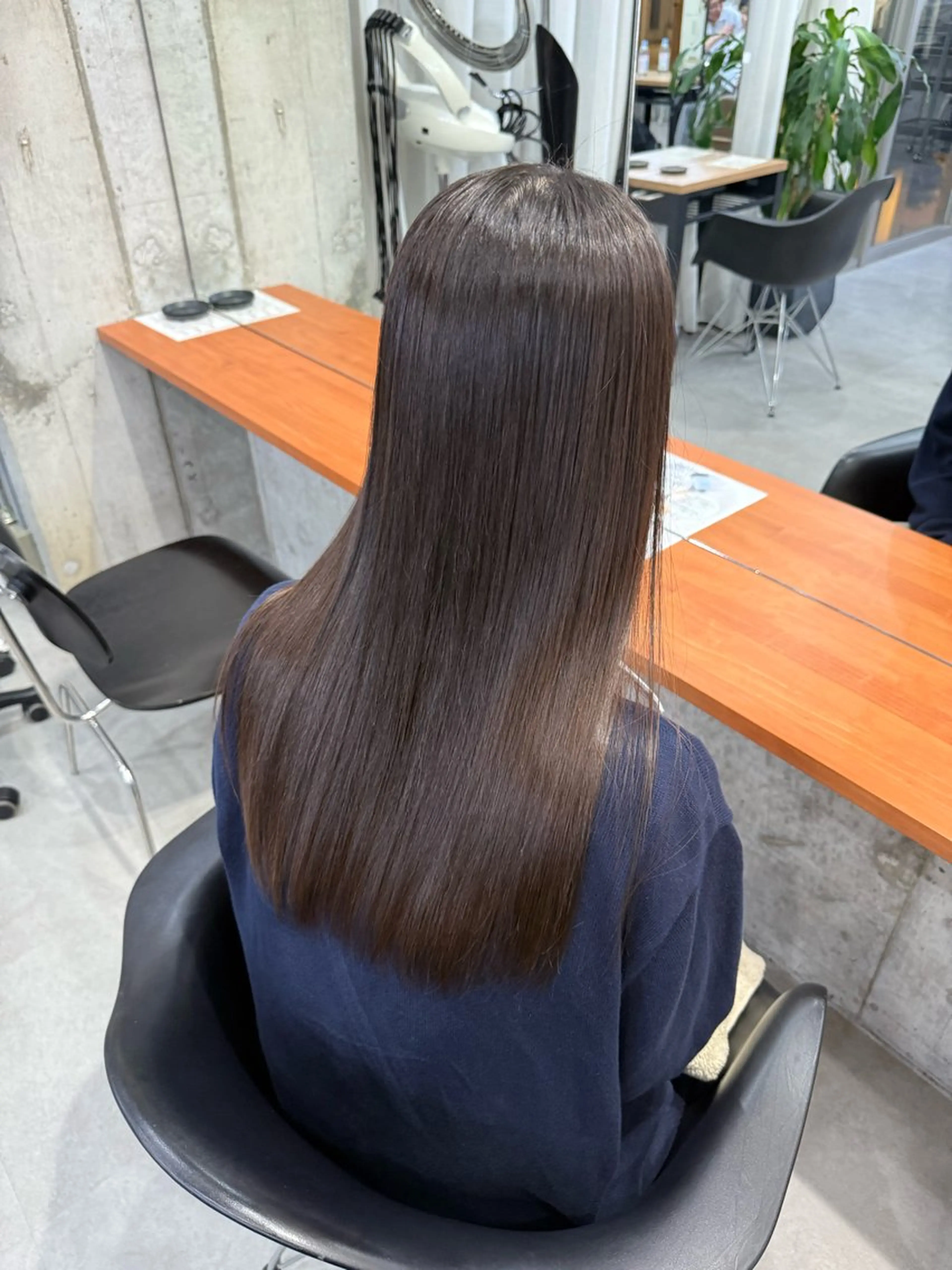 ロング 縮毛矯正 髪質改善／縮毛矯正 関根青葉のヘアスタイル