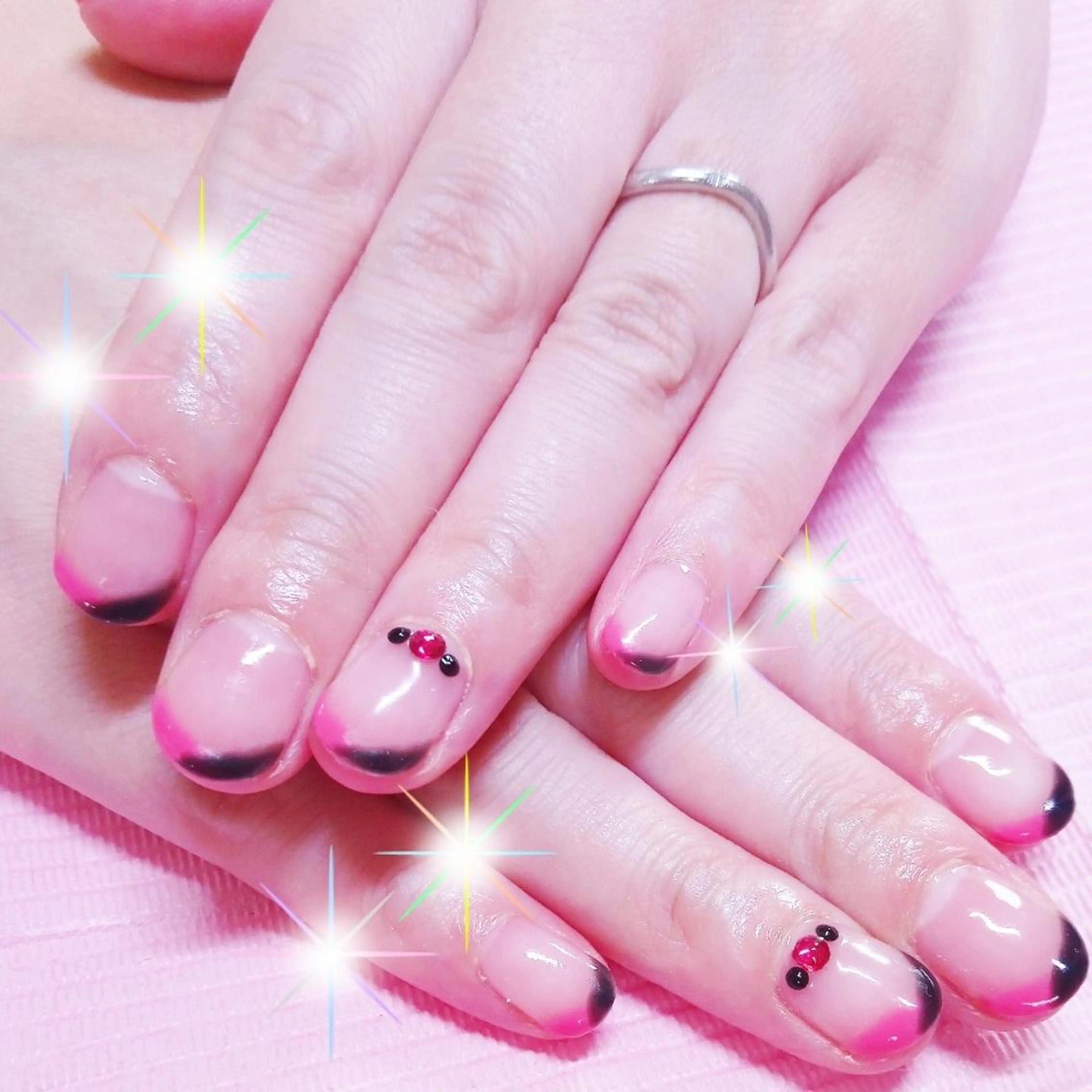 ネイル Roger 舞のネイルデザイン