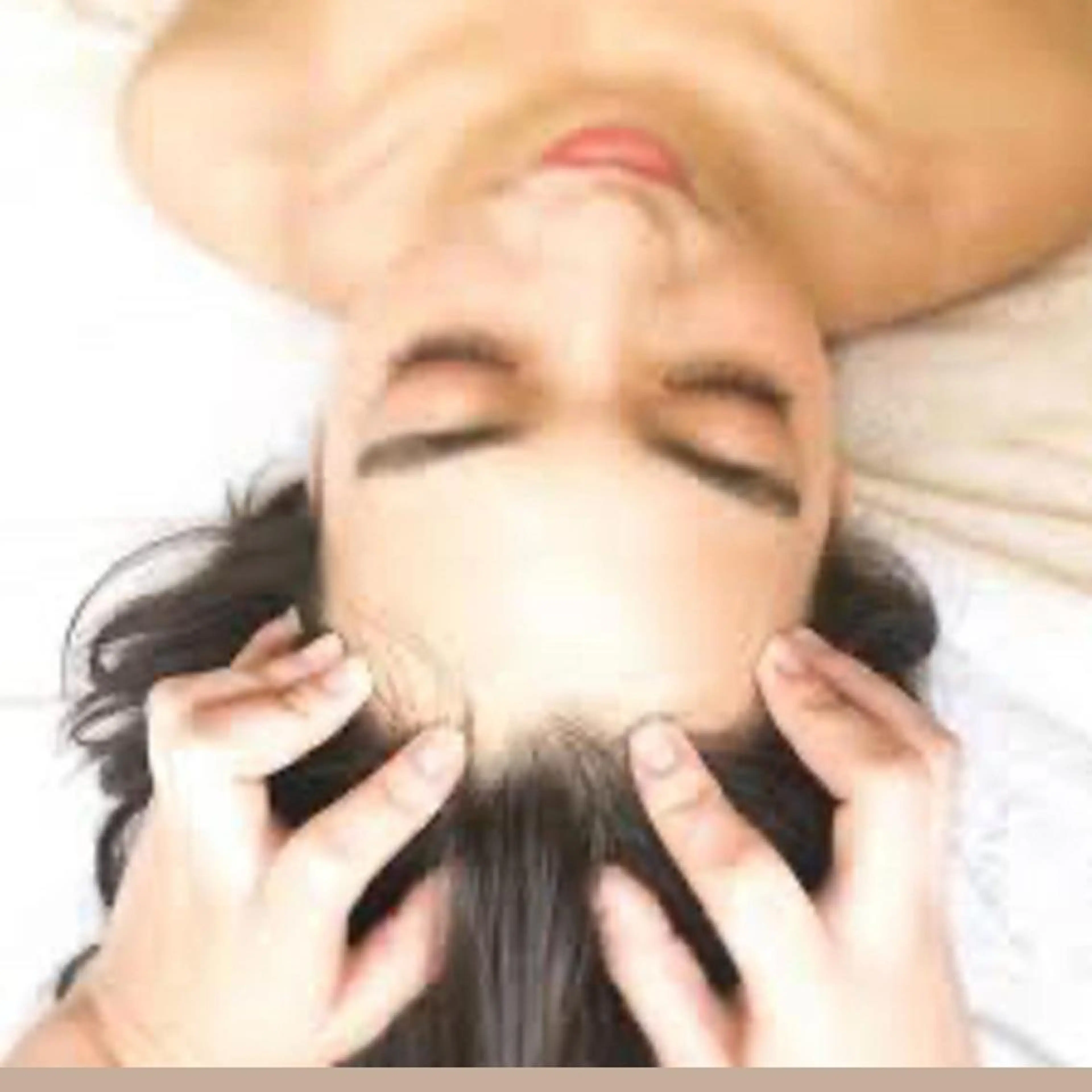 自立神経による頭痛・肩こり・めまいなど😮‍💨ドライヘッドスパで眼精疲労スッキリ👀ミニモ限定フェイシャルマッサージ付の写真