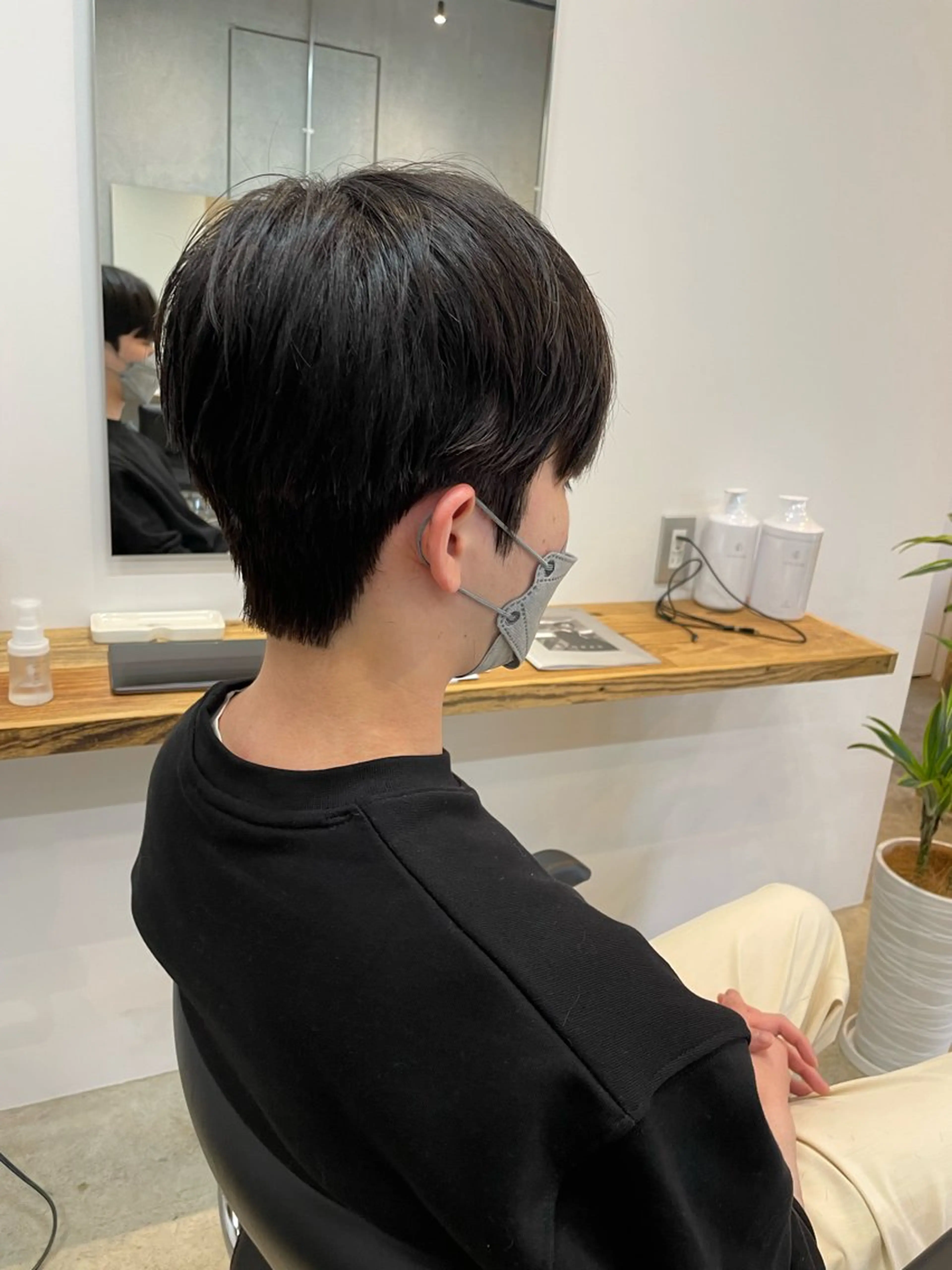 ショート パーマ メンズ ダウンパーマ メンズパーマ 小林 崇雅　ダウンパーマのヘアスタイル