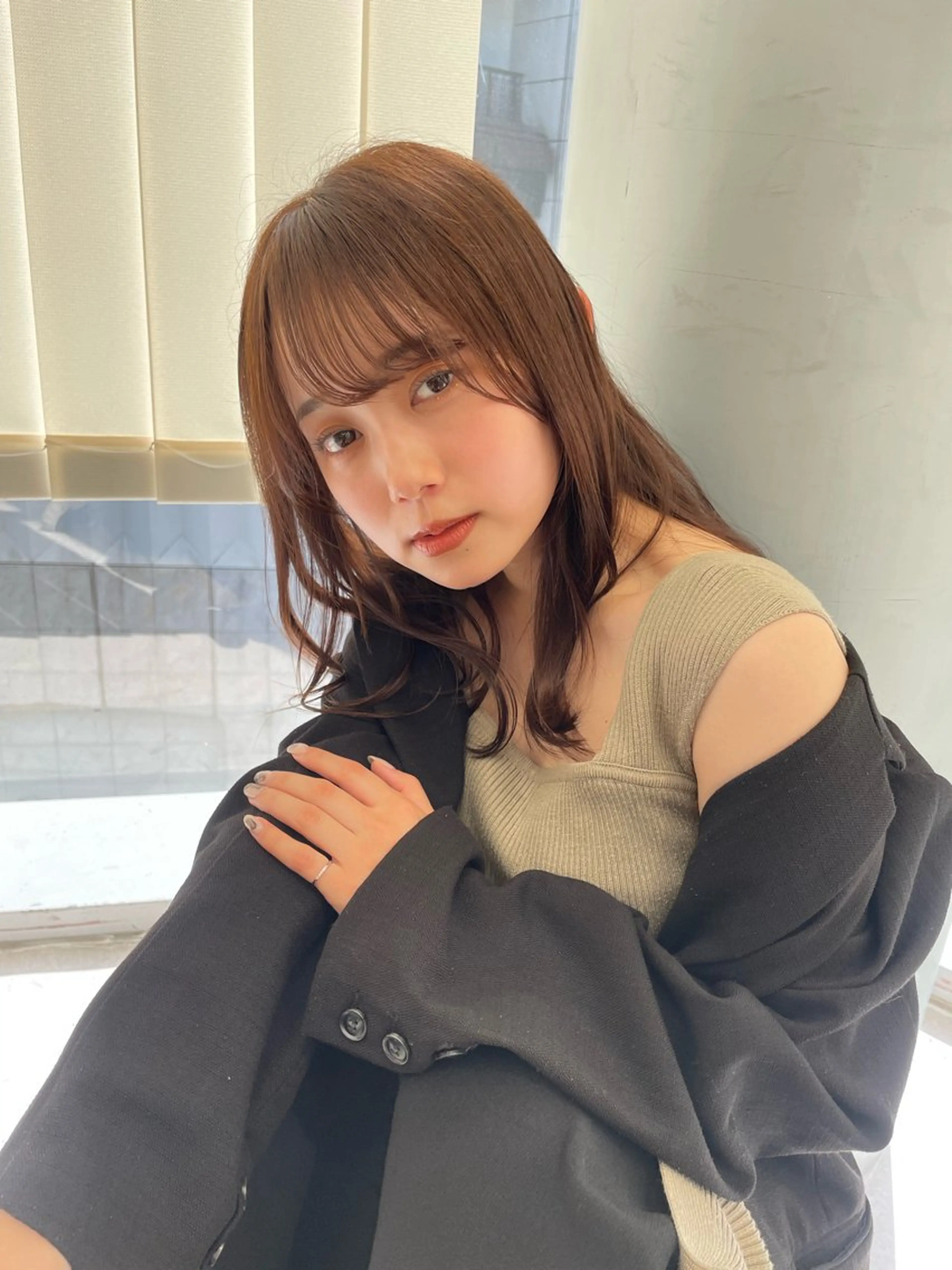 ミディアム ヘアカラー トリートメント 透明感カラー 🩰あさのヘアスタイル