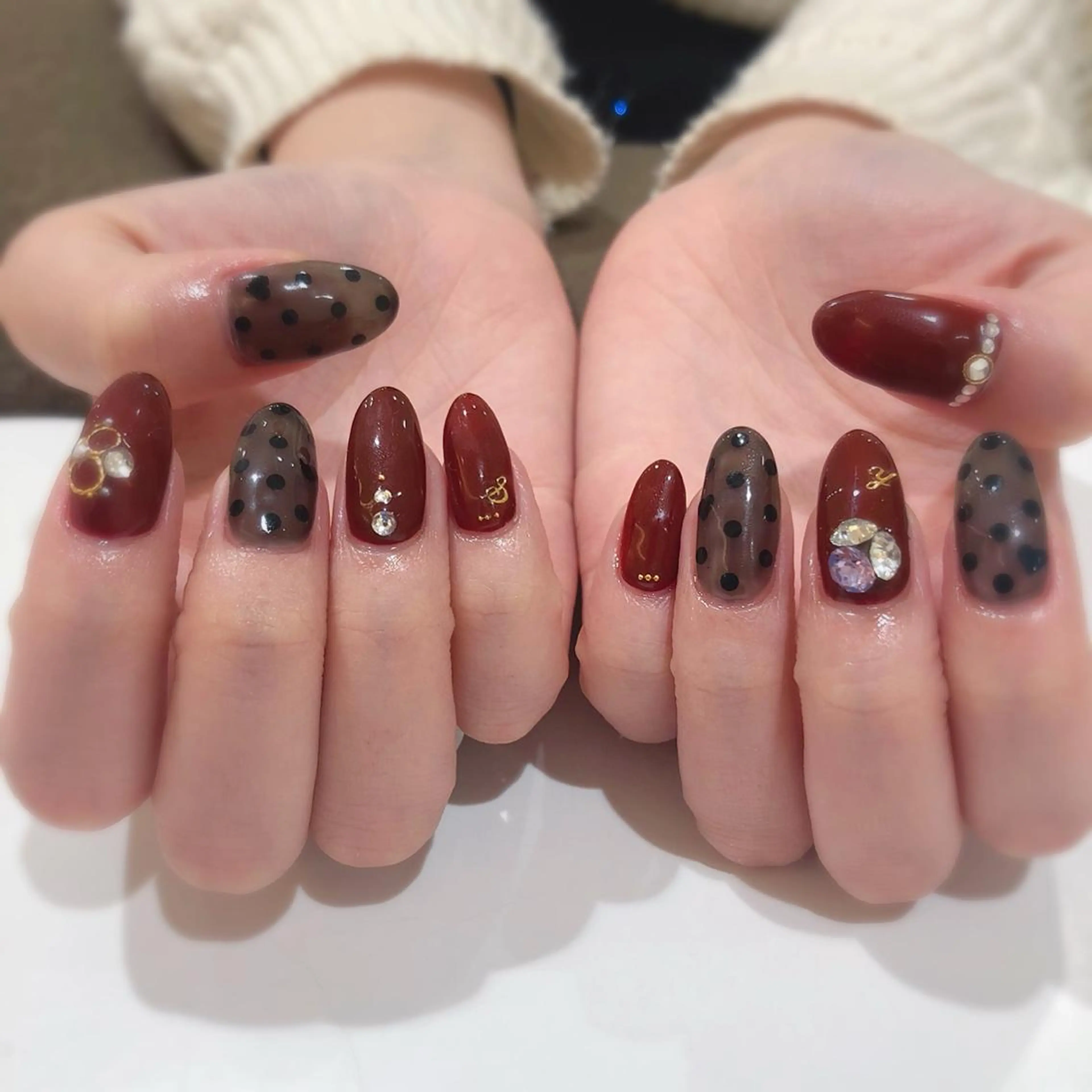 ネイル 矢崎 千春のネイルデザイン