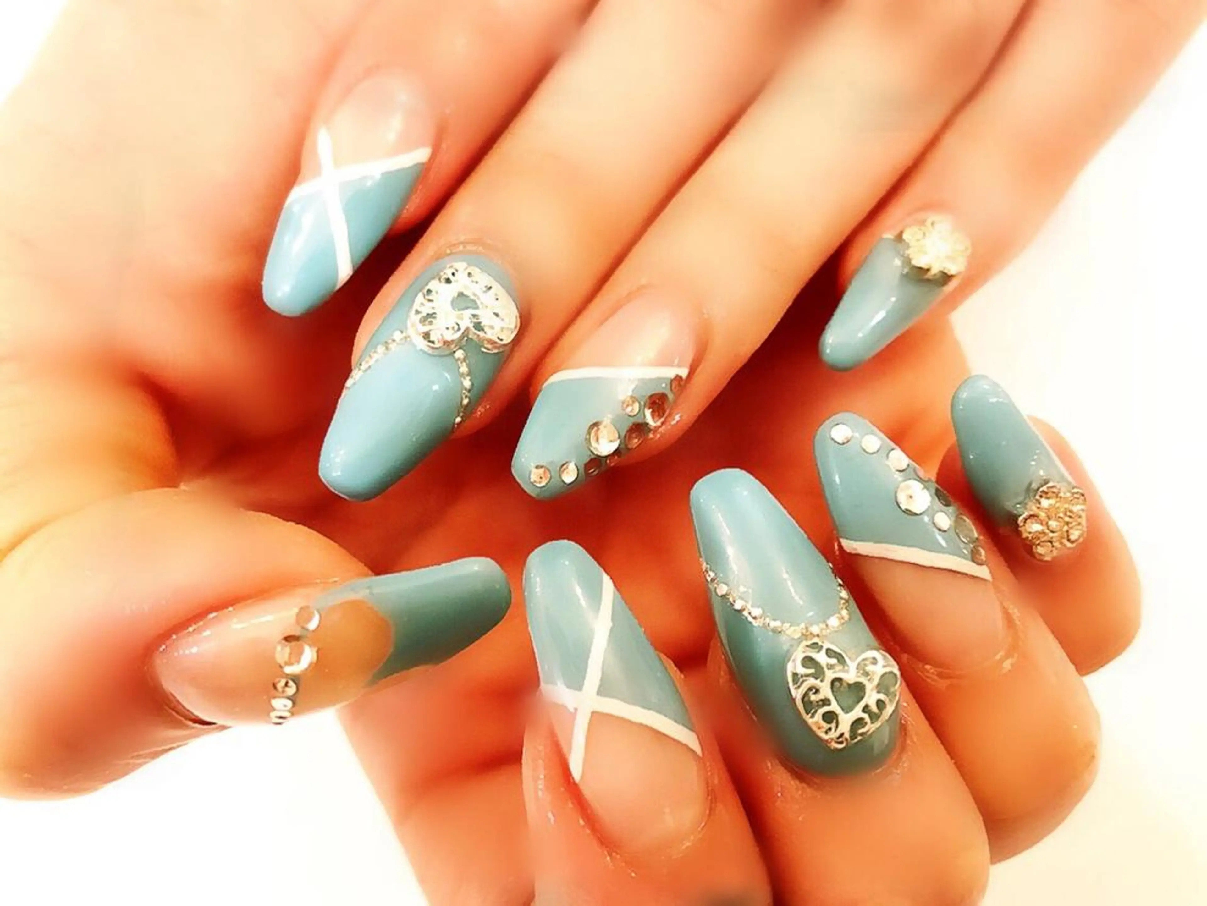 ロング カラー ネイル 成人式 ネイルチップ NAILSGOGO shibuyaのネイルデザイン