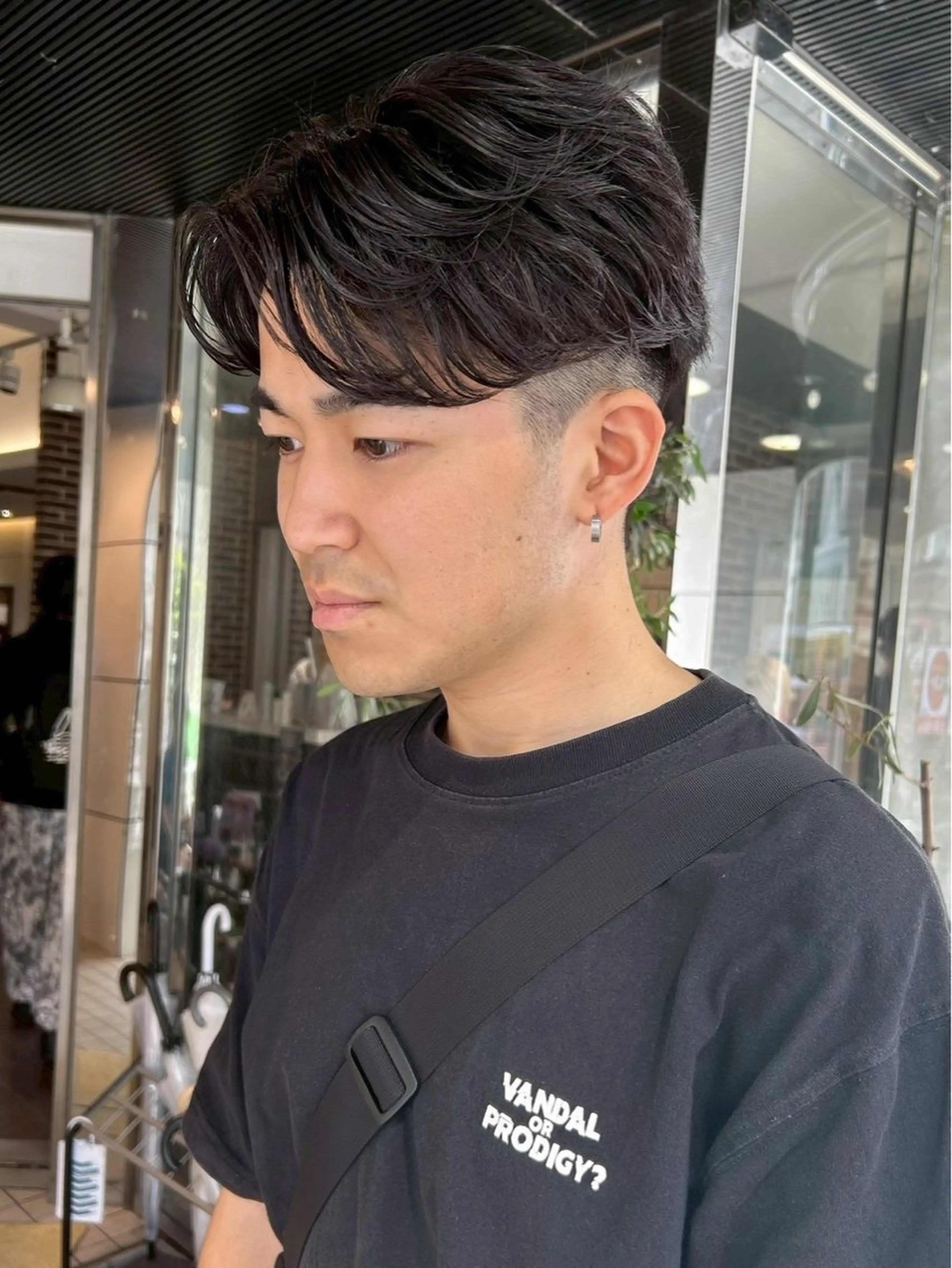 メンズ センターパート カット アキト🌙 メンズ特化🔥のヘアスタイル