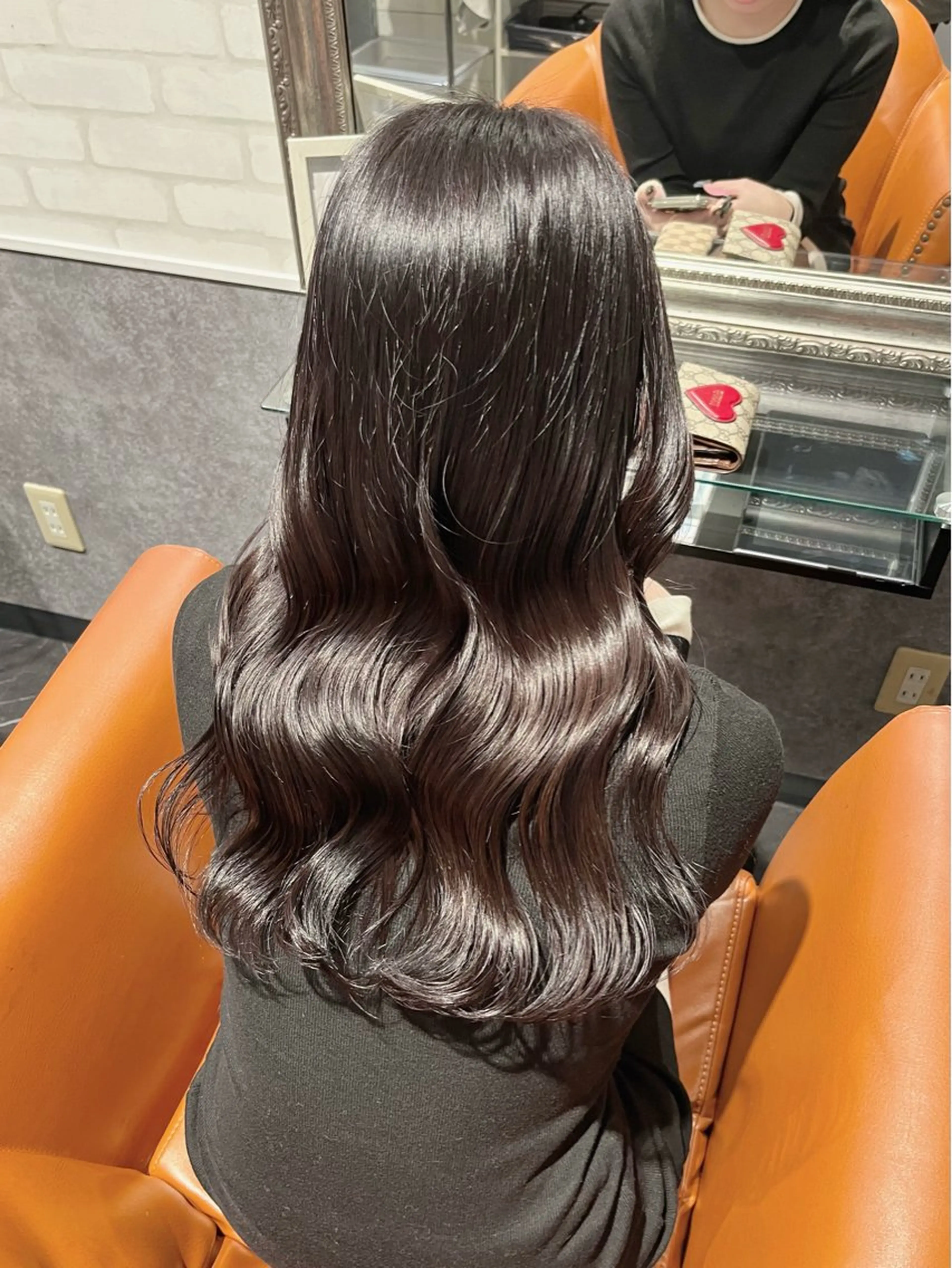 ロング カラー LUNON fieju所属・松本 沙城のヘアスタイル