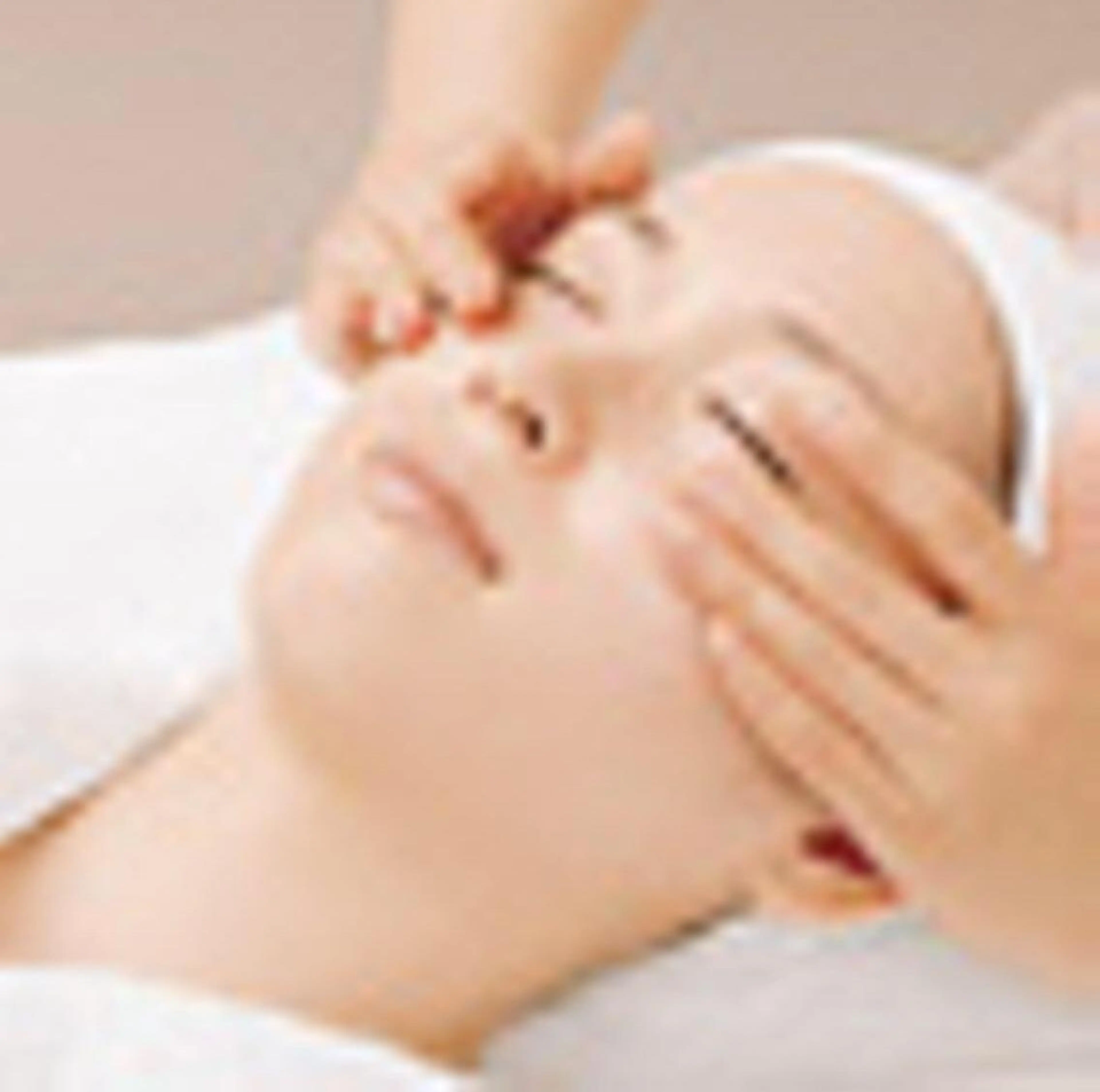 ✨人気ナンバー1✨アドバンスコース➕エイジングケア《フェイシャル&デコルテの老廃物をしっかり流します❗️》の写真