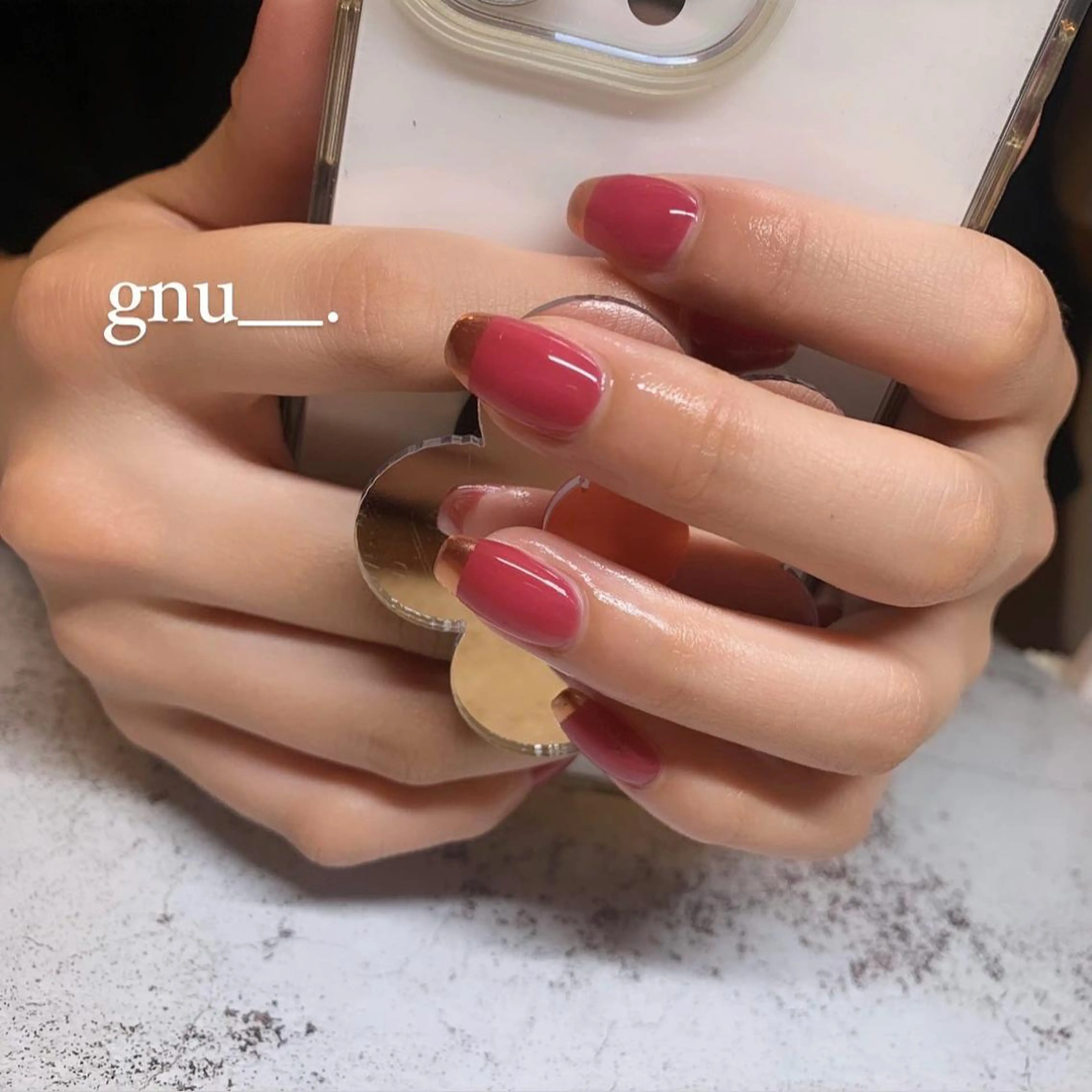 ネイル フレンチネイル ミラーネイル 赤色 ハンドネイル gnu__. nailのネイルデザイン